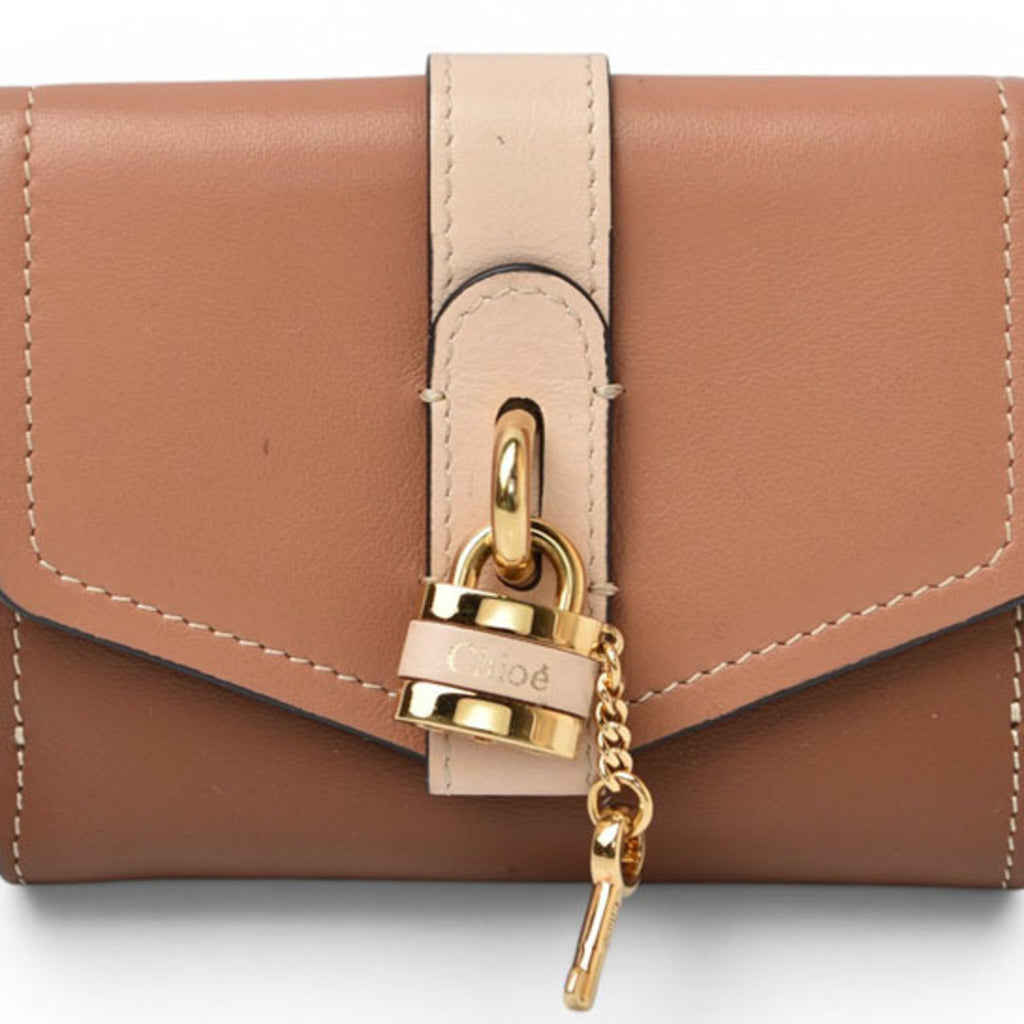 Chloé Brown Multi-Color Leather Wallet (Tri-Fold) (Pre-Owned)