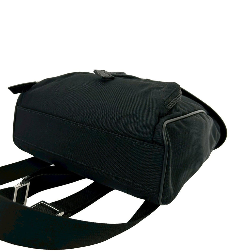 Gucci Black Nylon Leather Backpack (Pre-Owned)