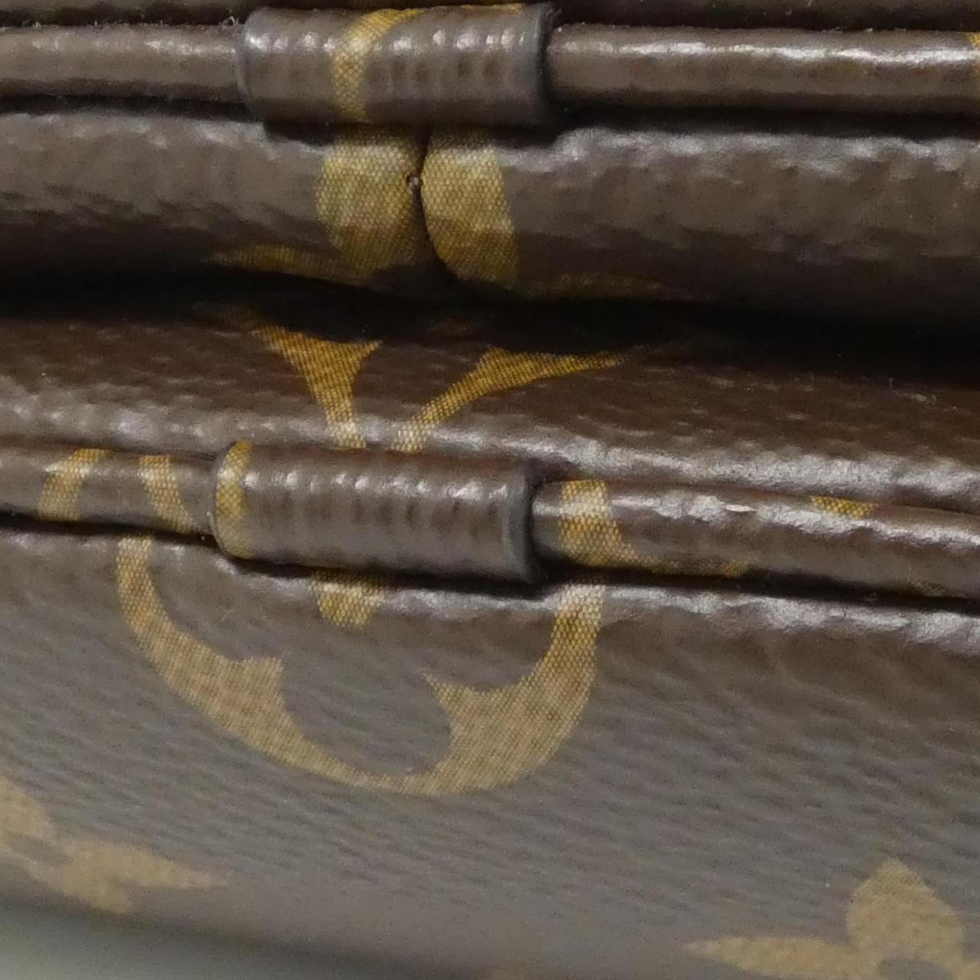Louis Vuitton Marron Coated Canvas Shoulder Bag