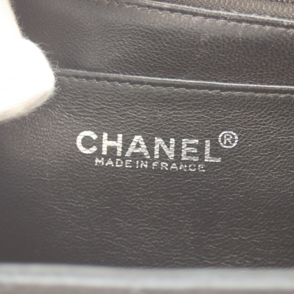Chanel Black Grained Calfskin Shoulder Bag