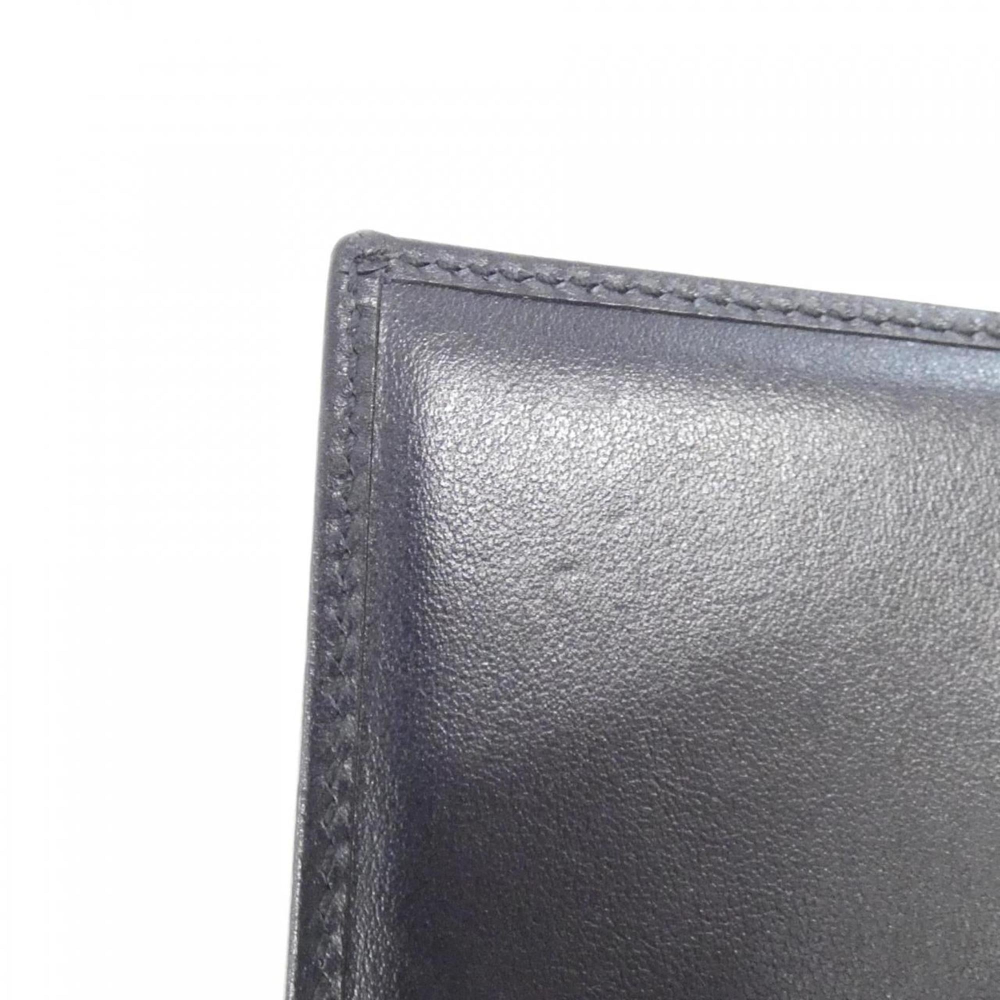 Gucci Beige Navy Canvas Leather Chain/Shoulder Wallet (Pre-Owned)