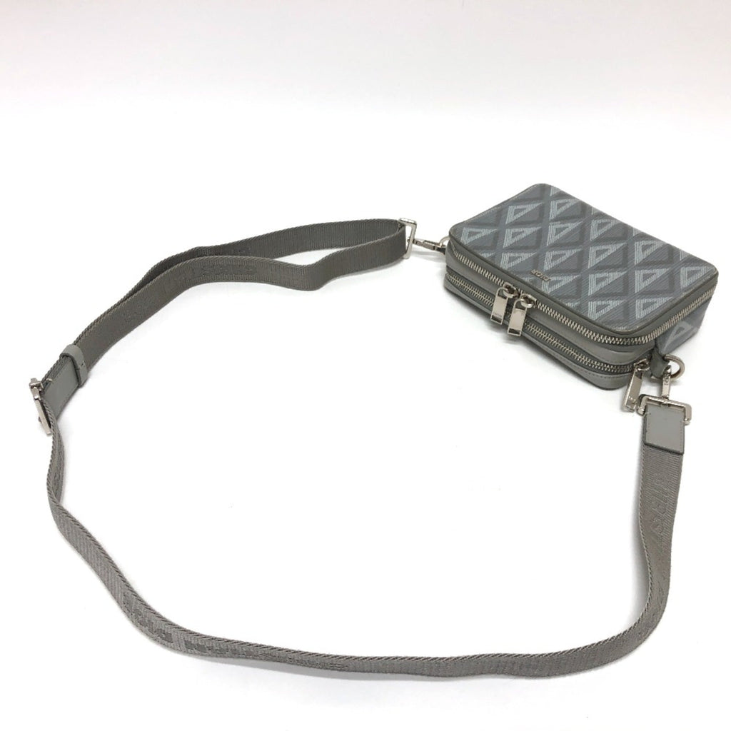 Christian Dior Gray Cloth Shoulder Bag (Pre-Owned)