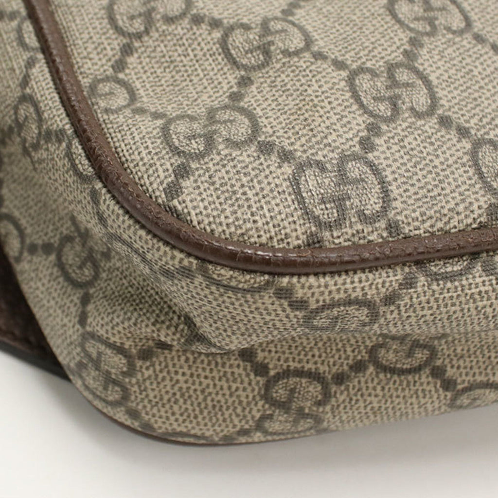Gucci Beige Pvc Leather Sling Bag (Pre-Owned)