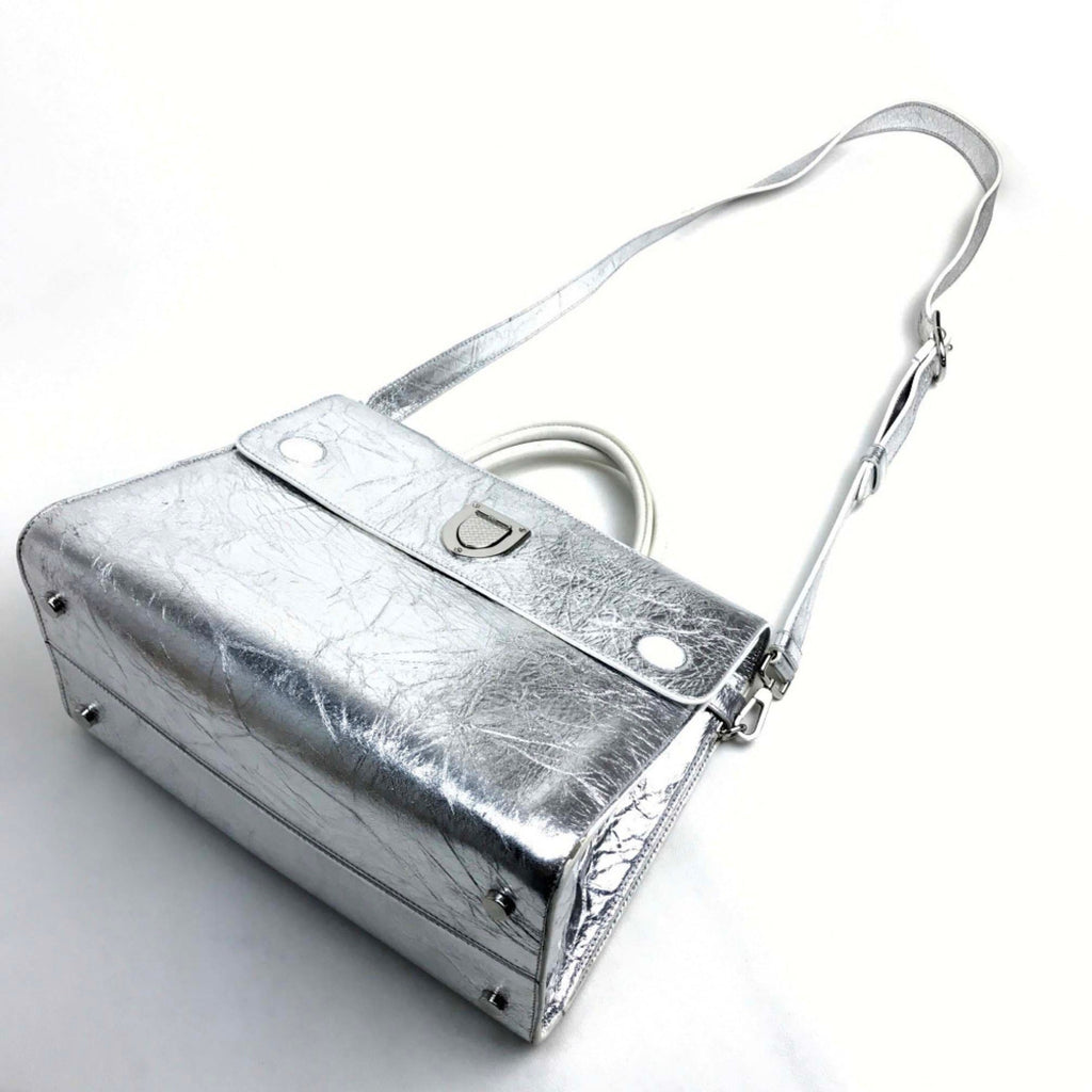 Christian Dior Silver Leather Handbag (Pre-Owned)