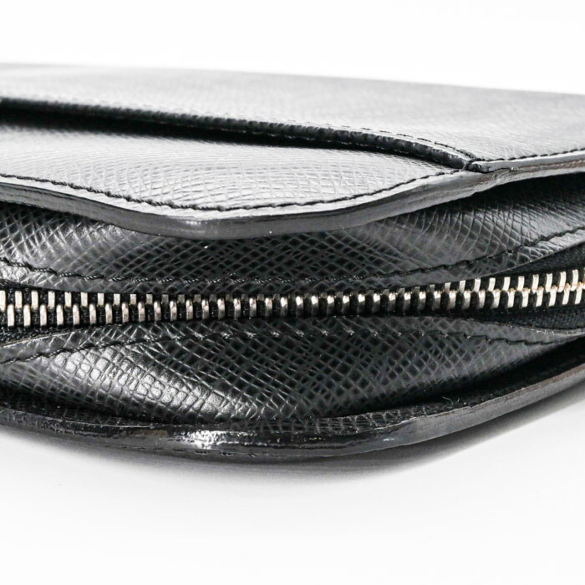 Louis Vuitton Ardoise Black Taiga Leather Clutch Bag