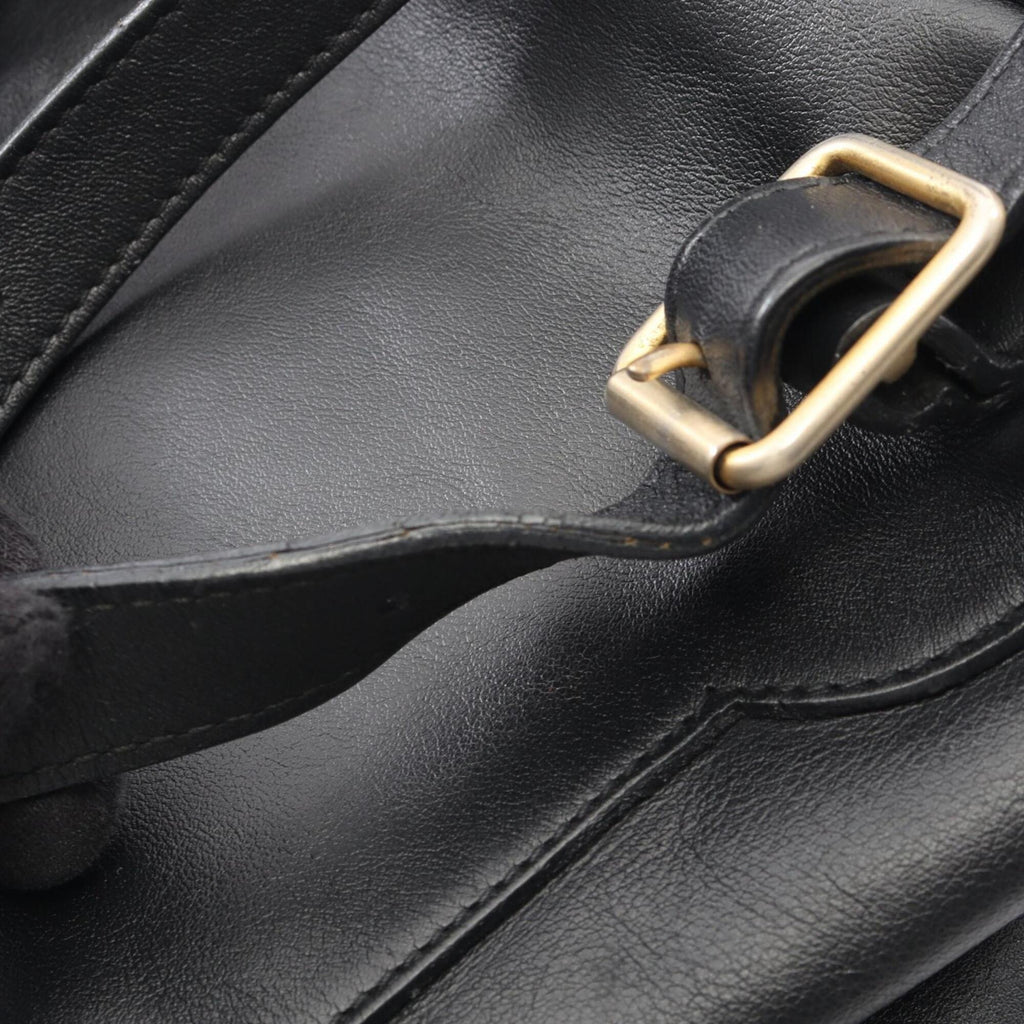 Gucci Black Leather Backpack Handbag (Pre-Owned)