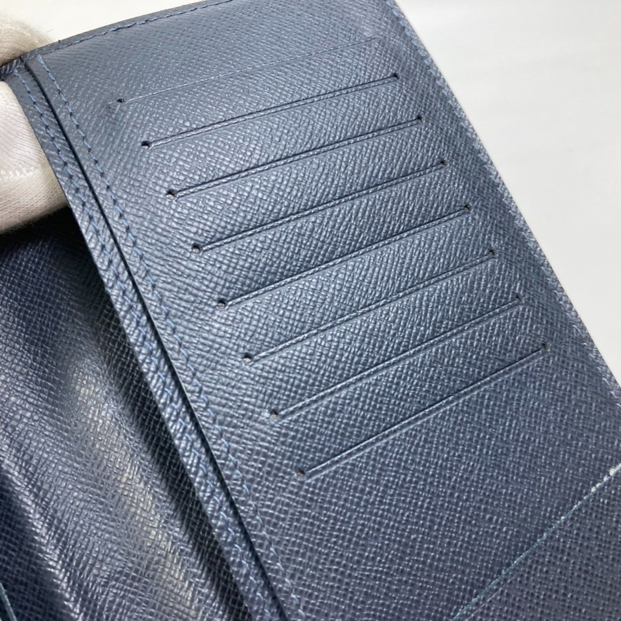 Louis Vuitton Taiga Blue Navy Taiga Leather Long Wallet