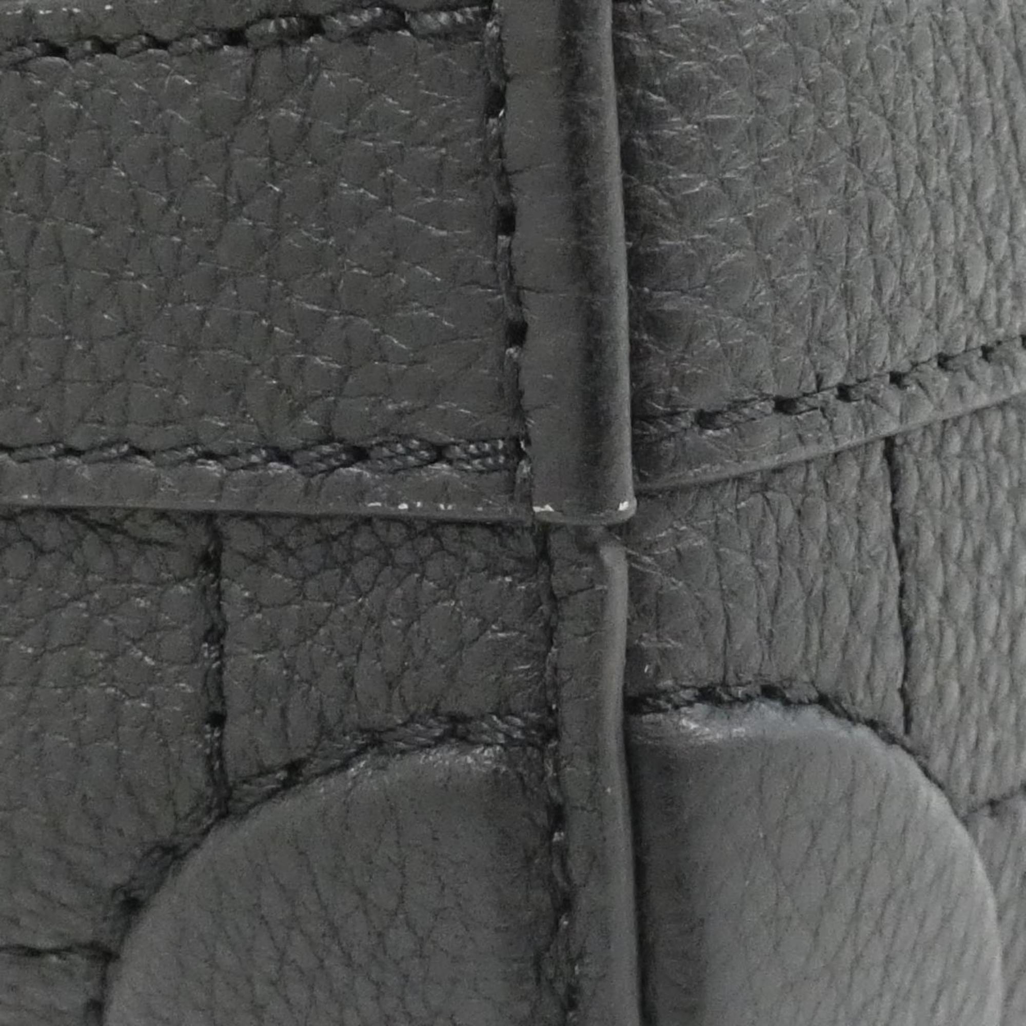 Louis Vuitton Black Leather Shoulder Bag