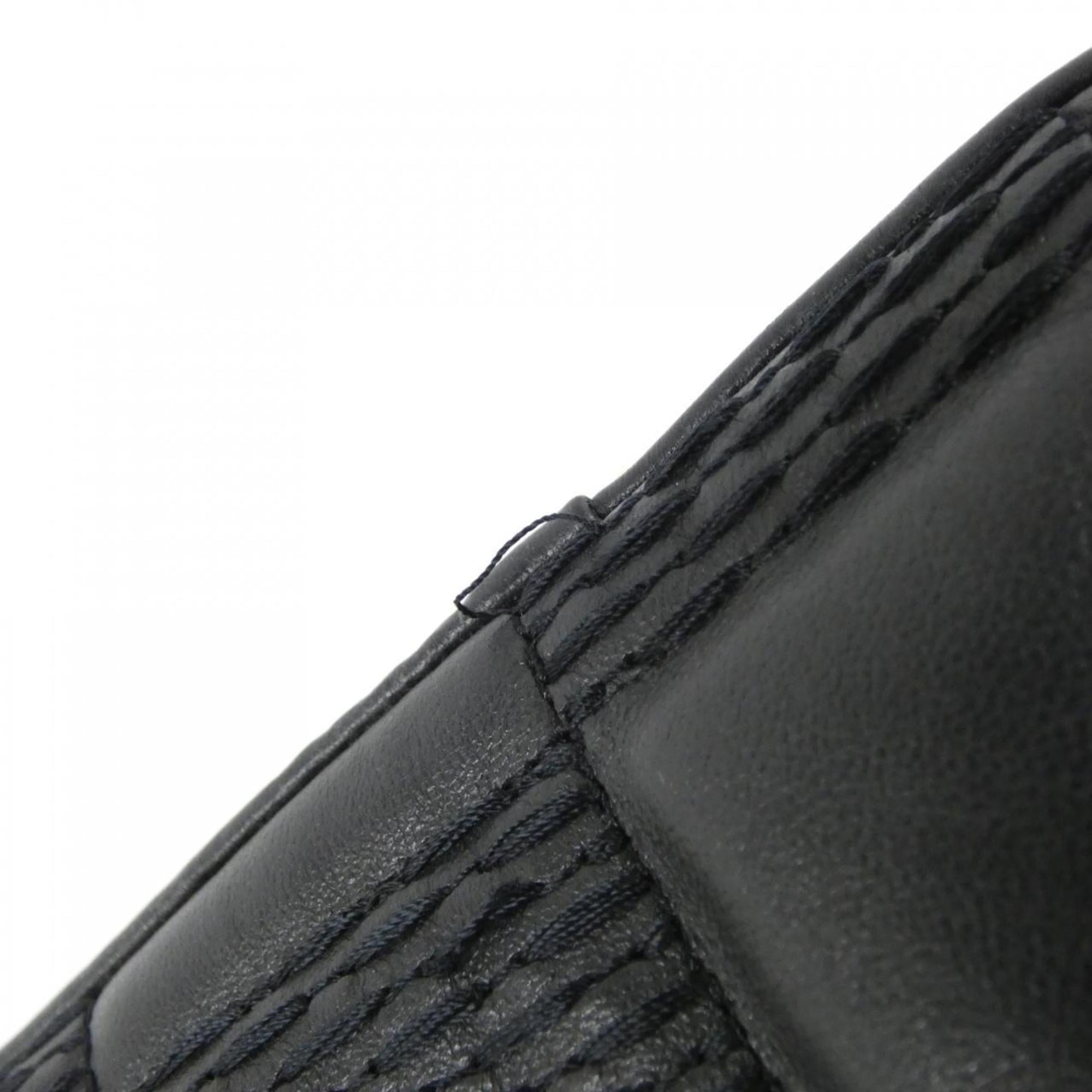 Louis Vuitton Black Leather Shoulder Bag