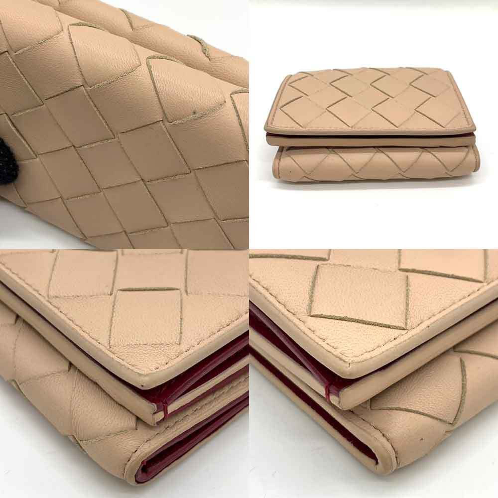 Bottega Veneta Beige Bordeaux Leather Wallet (Tri-Fold)