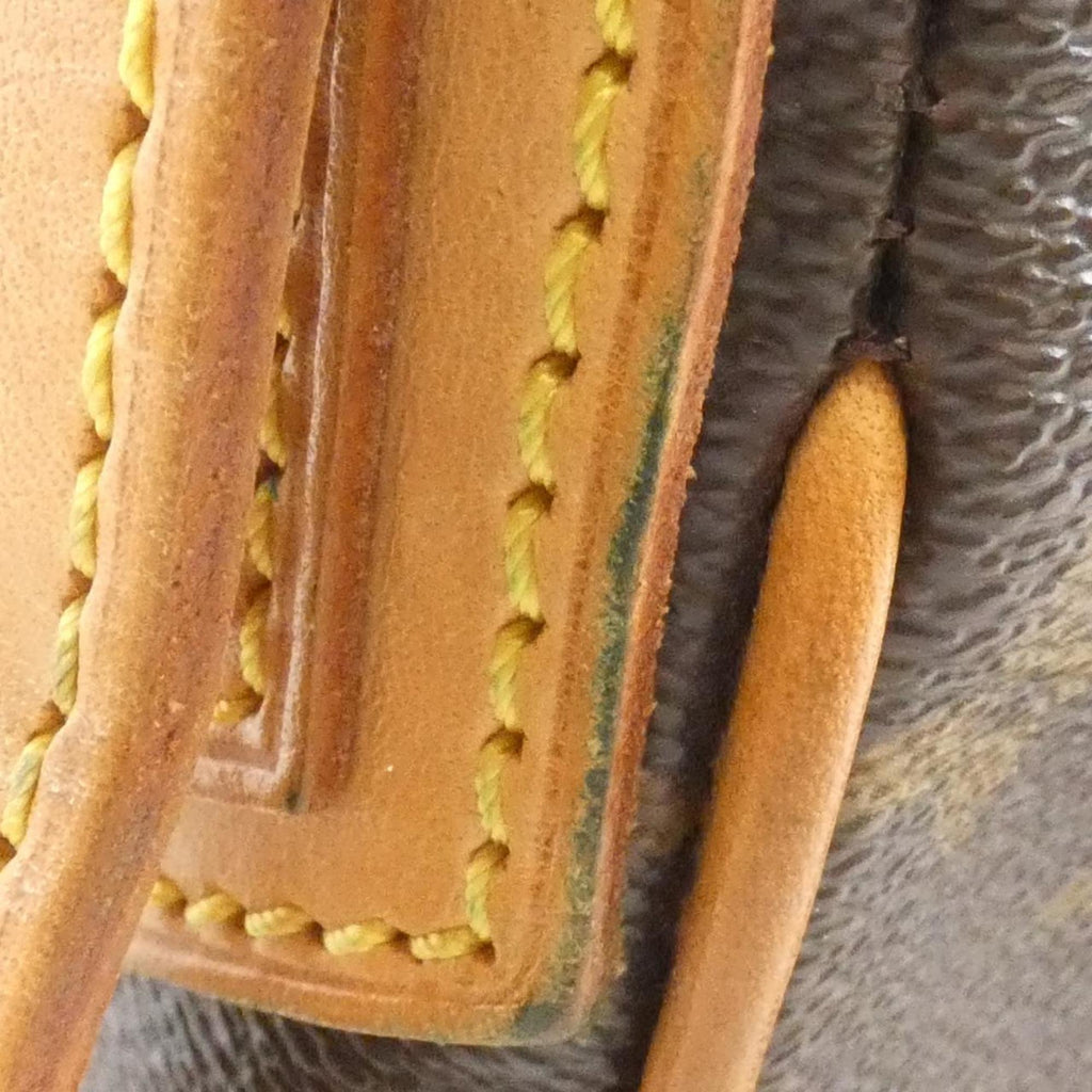 Louis Vuitton Marron Coated Canvas Shoulder Bag