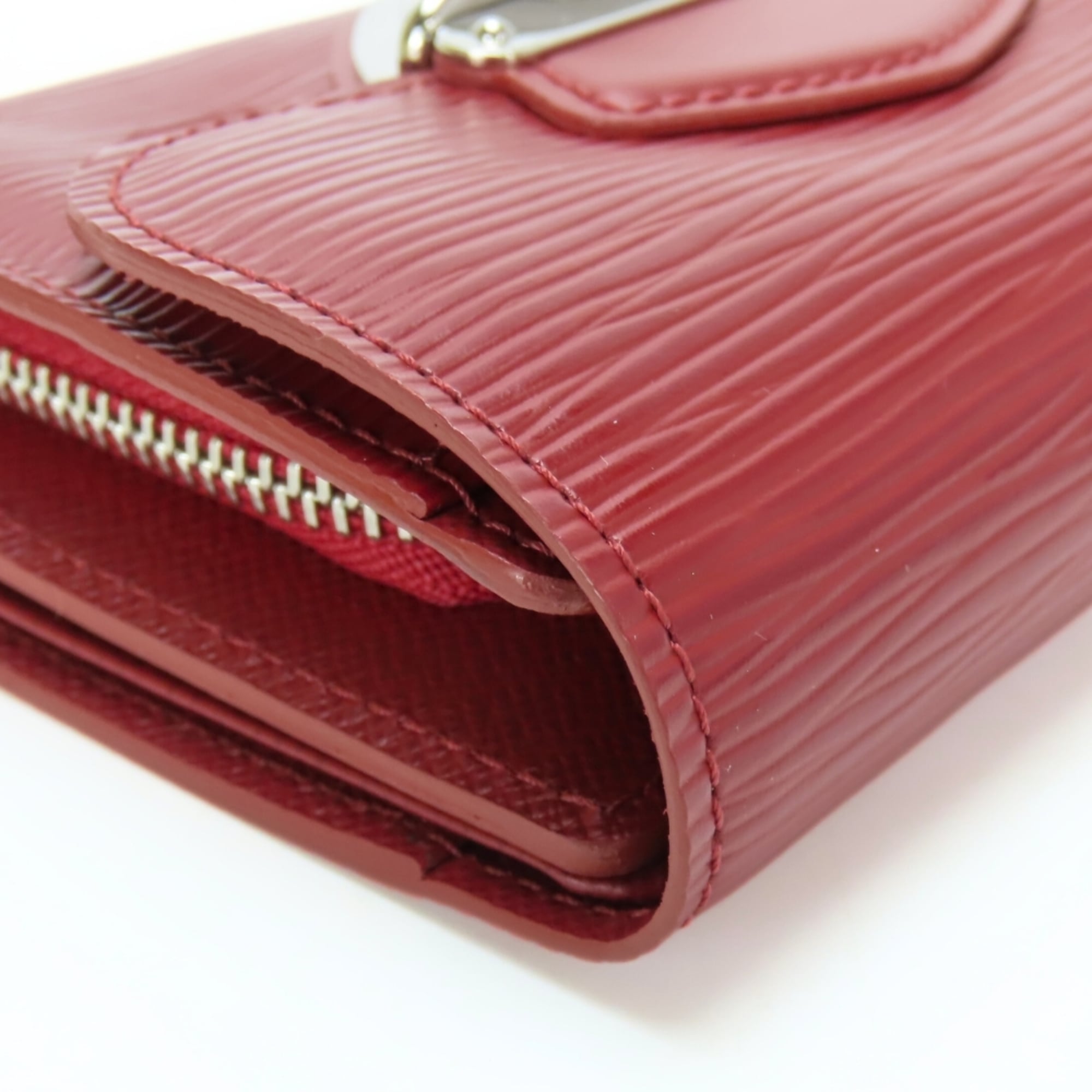 Louis Vuitton Ruby Epi Leather Wallet (Tri-Fold)