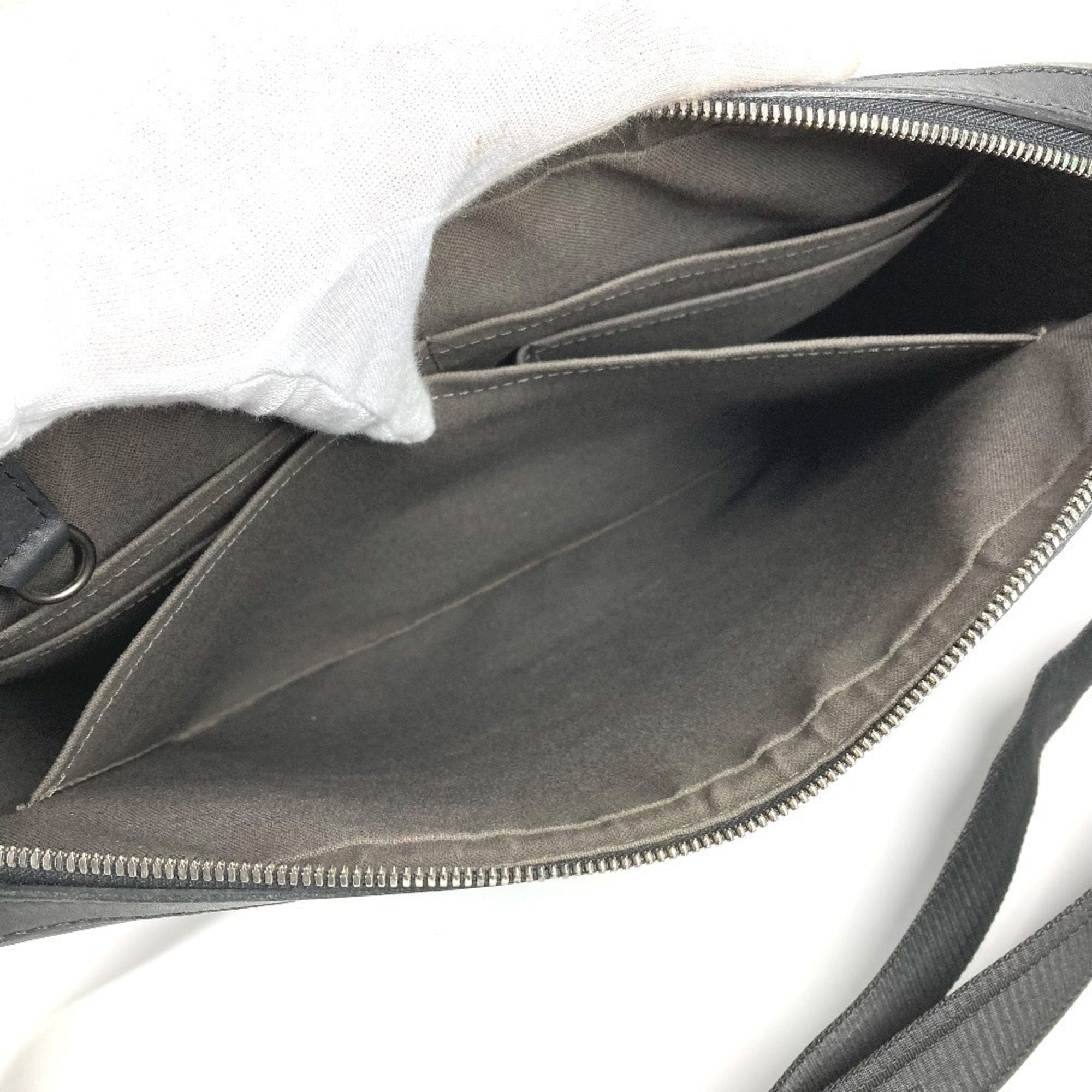 Louis Vuitton Black Galle Onyx Damier Infini Messenger Bag Shoulder Bag