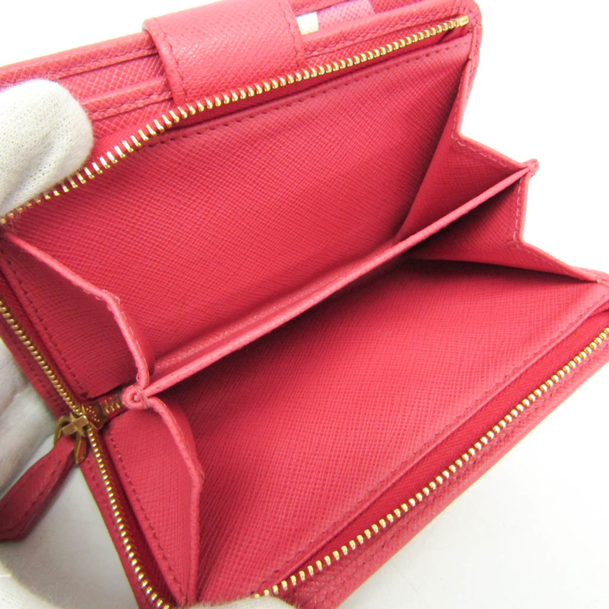 Prada Tab Bifold Wallet Saffiano Leather Pink Leather Wallets Accessory