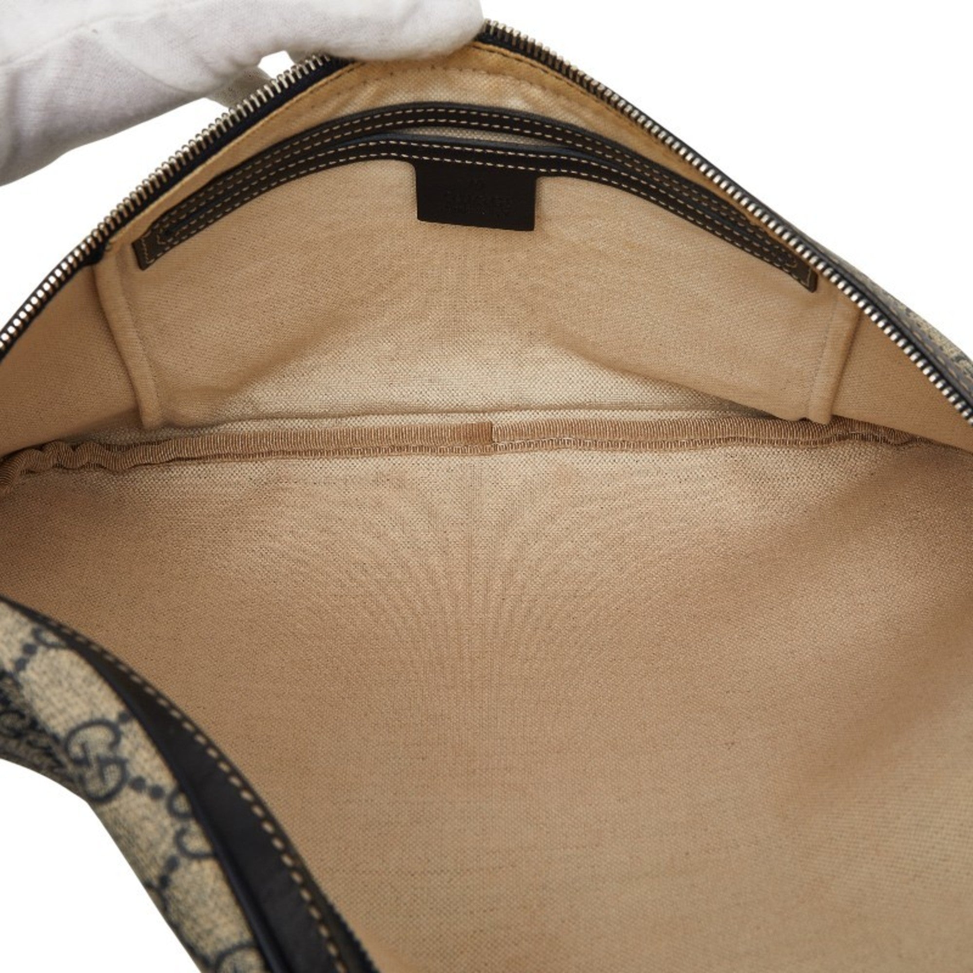 Gucci Beige Navy Pvc Leather Sling Bag (Pre-Owned)