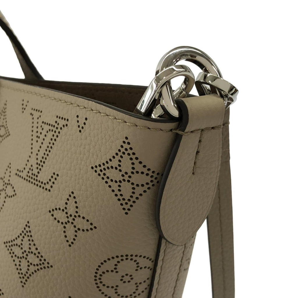 Louis Vuitton Galle Leather Handbag Pouch