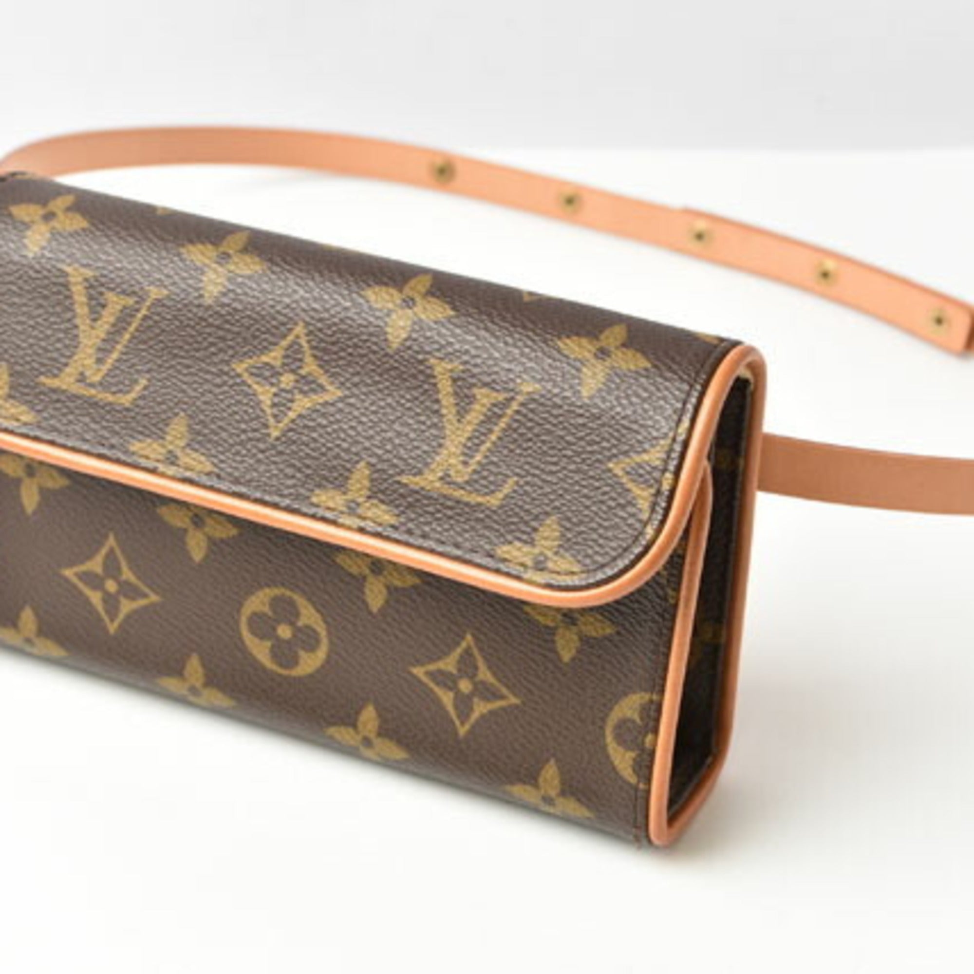 Louis Vuitton Monogram Shoulder Bag