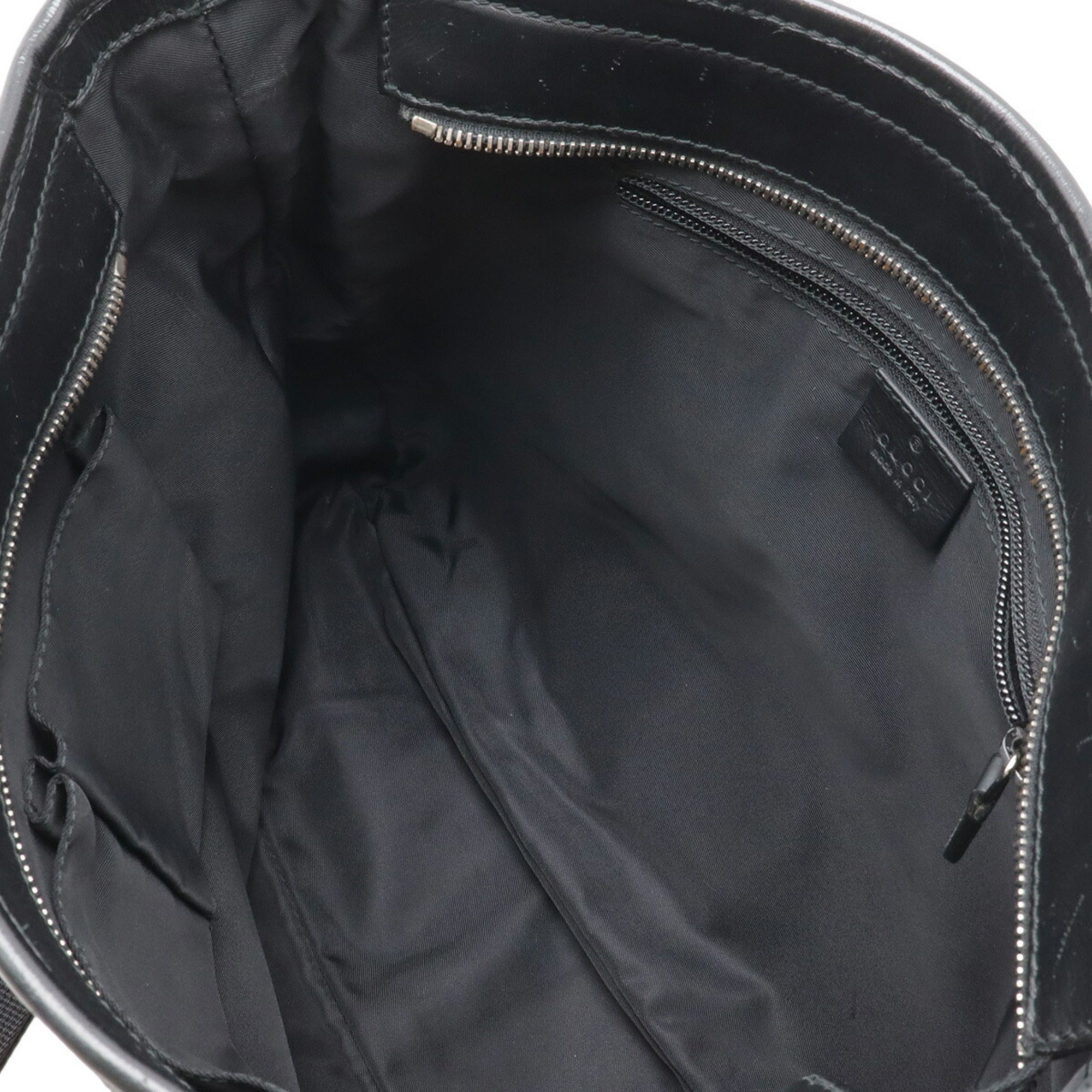 Gucci Black Handbag Shoulder Bag (Pre-Owned)
