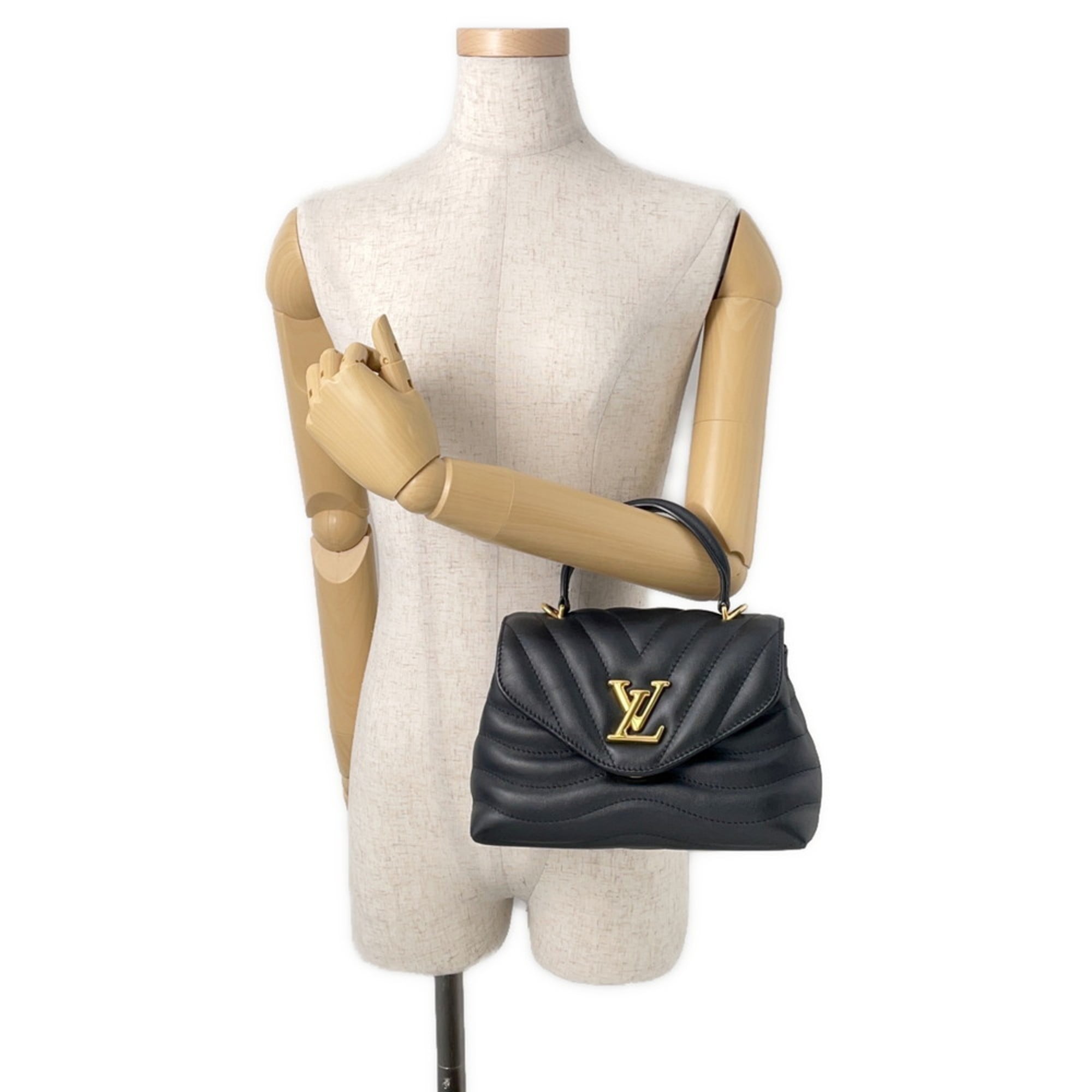 Louis Vuitton Black Noir Exotic Leather Handbag Shoulder Bag