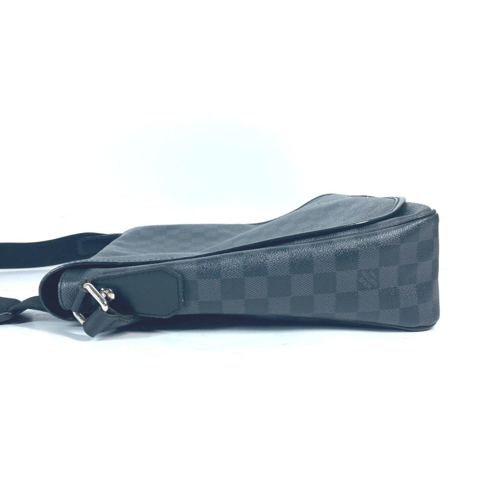 Louis Vuitton Black Damier Graphite Messenger Bag Shoulder Bag
