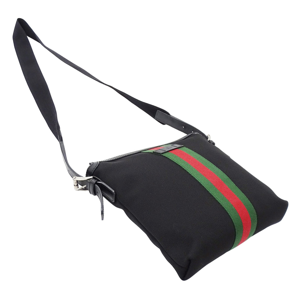 Gucci Black Nylon Handbag Shoulder Bag (Pre-Owned)