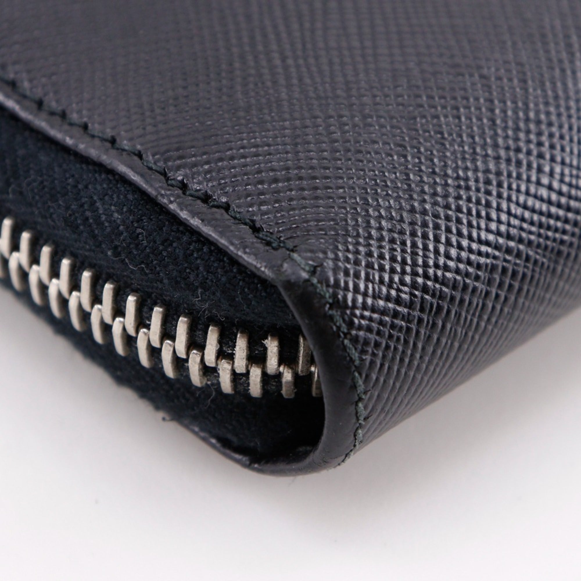 Prada Saffiano Black Saffiano Long Wallet (Bi-Fold)