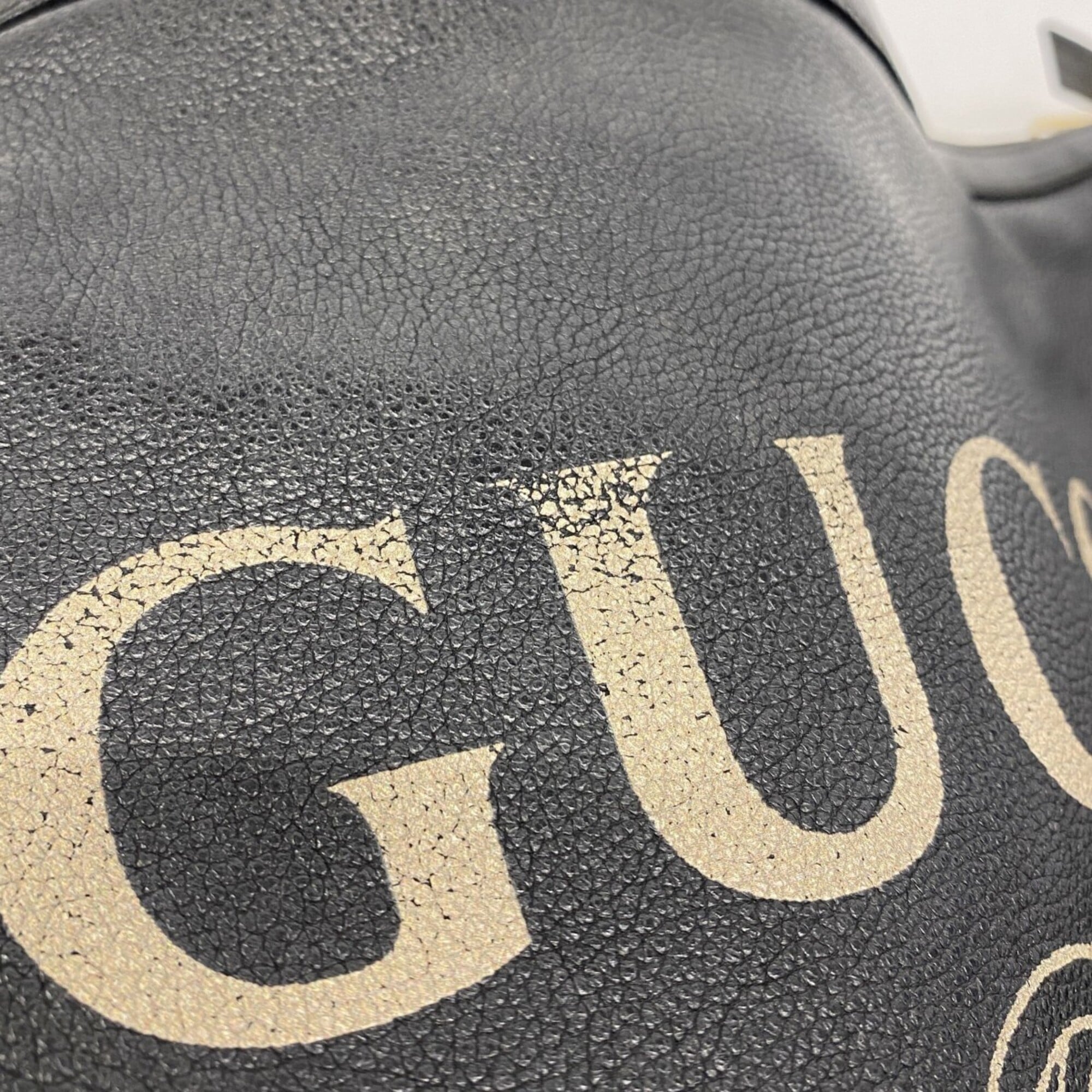 Gucci Black Leather Shoulder Bag (Pre-Owned)