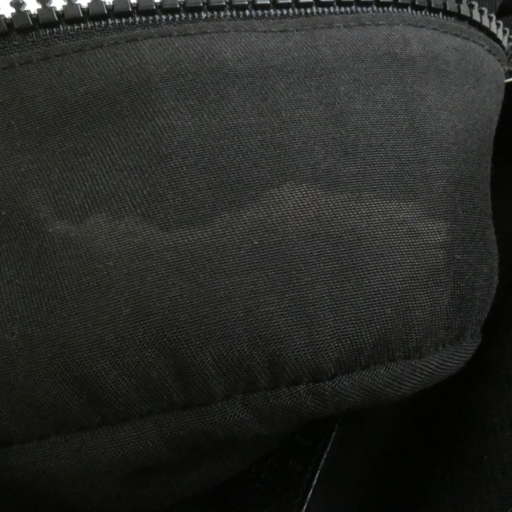 Gucci Black Nylon Shoulder Bag (Pre-Owned)