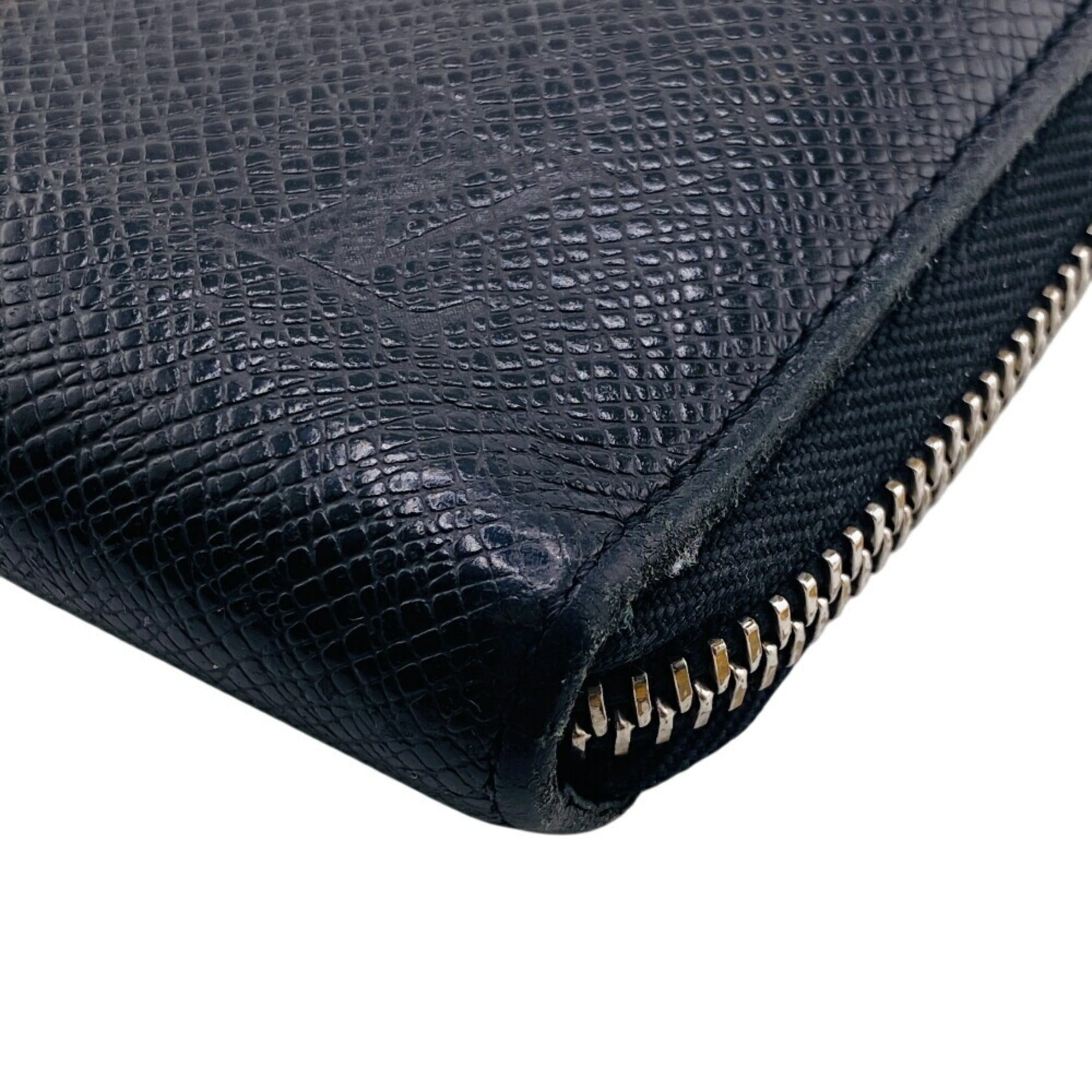 Louis Vuitton Taiga Black Leather Long Wallet