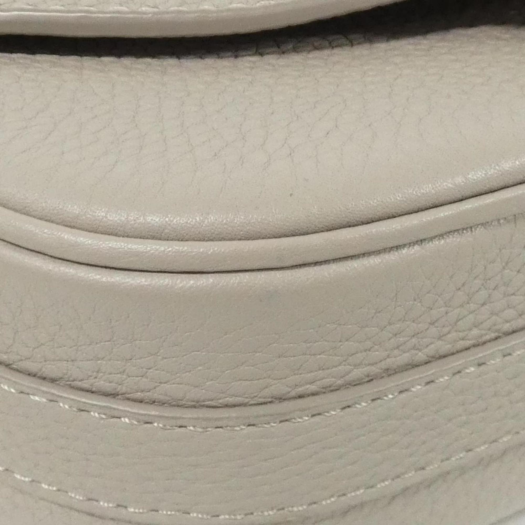 Louis Vuitton Gris Leather Shoulder Bag