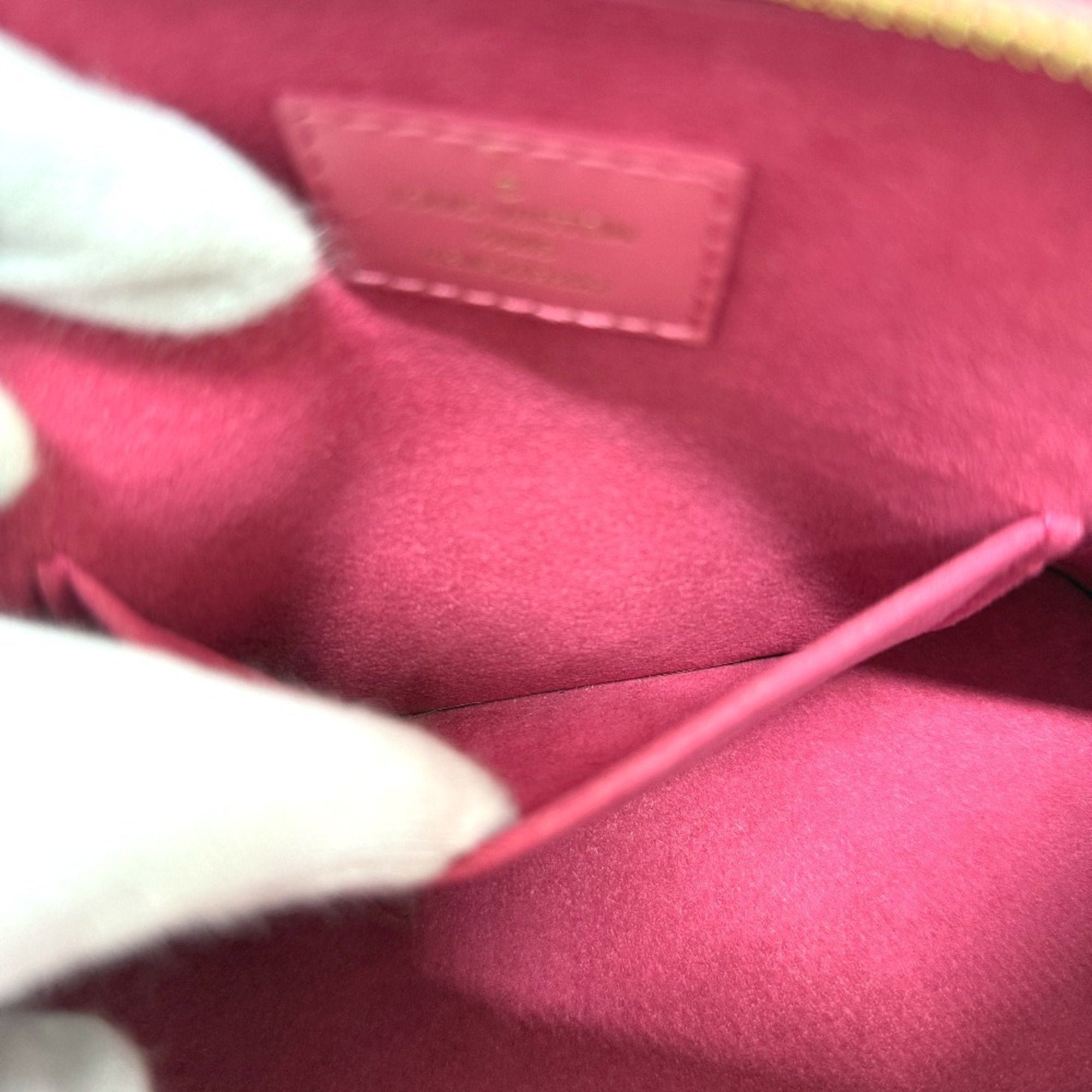 Louis Vuitton Pink Leather Handbag