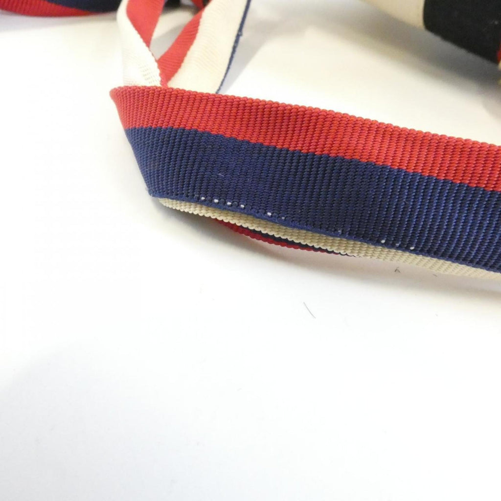 Gucci Off-White Leather Shoulder Bag (Pre-Owned)