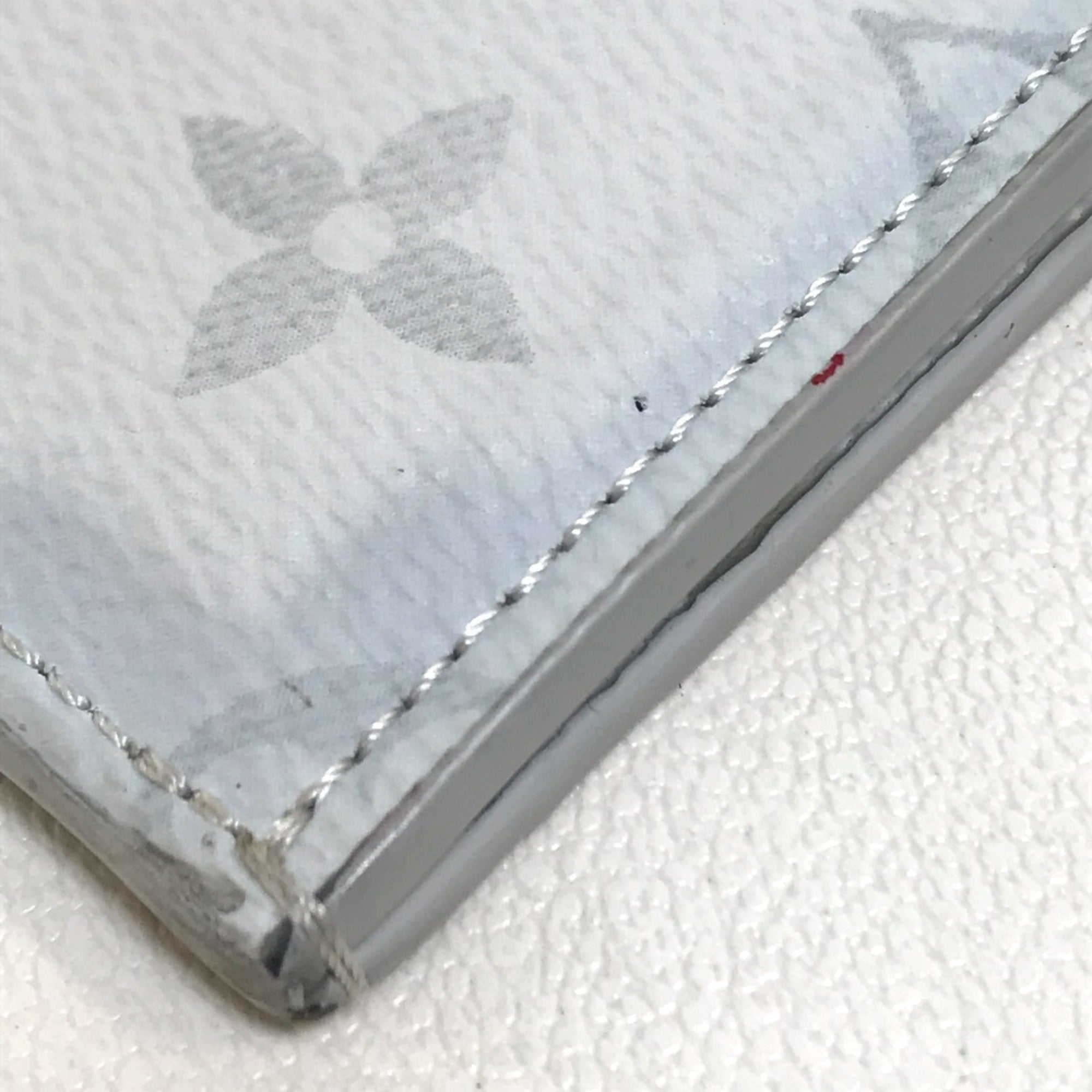 Louis Vuitton Blue Red Color White Monogram Clutch Bag Pochette