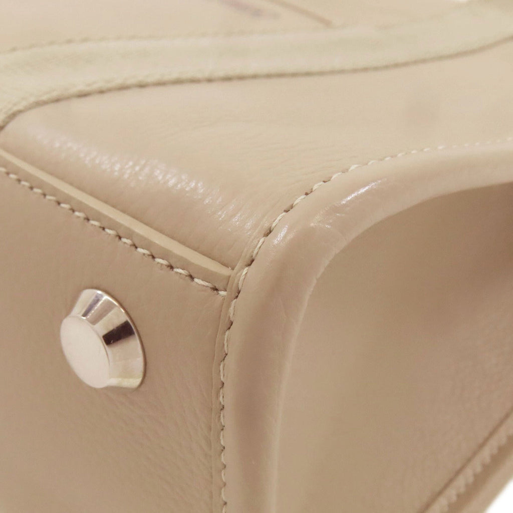 Balenciaga Grayish Leather Hand
