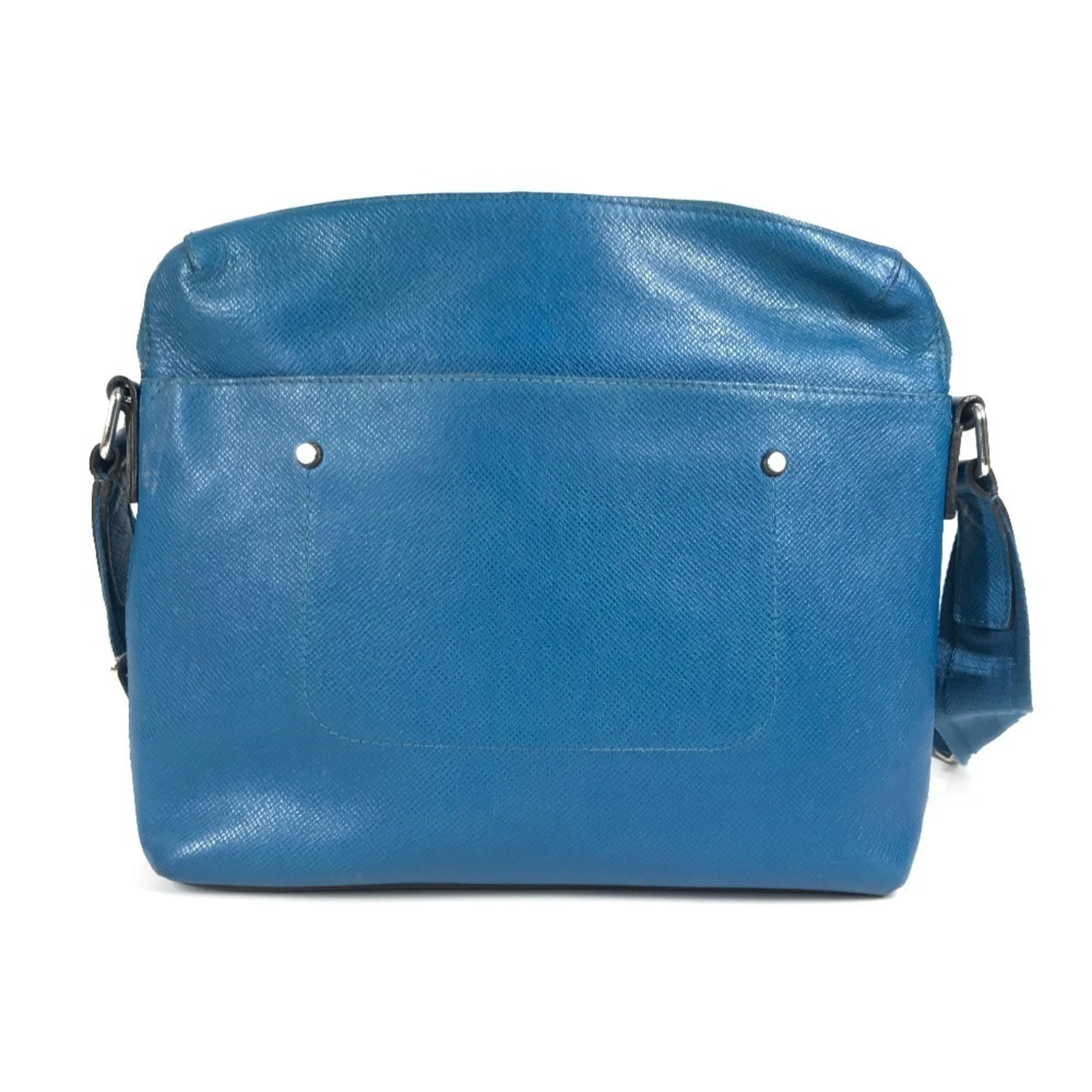 Louis Vuitton Blue Taiga Leather Messenger Bag Shoulder Bag