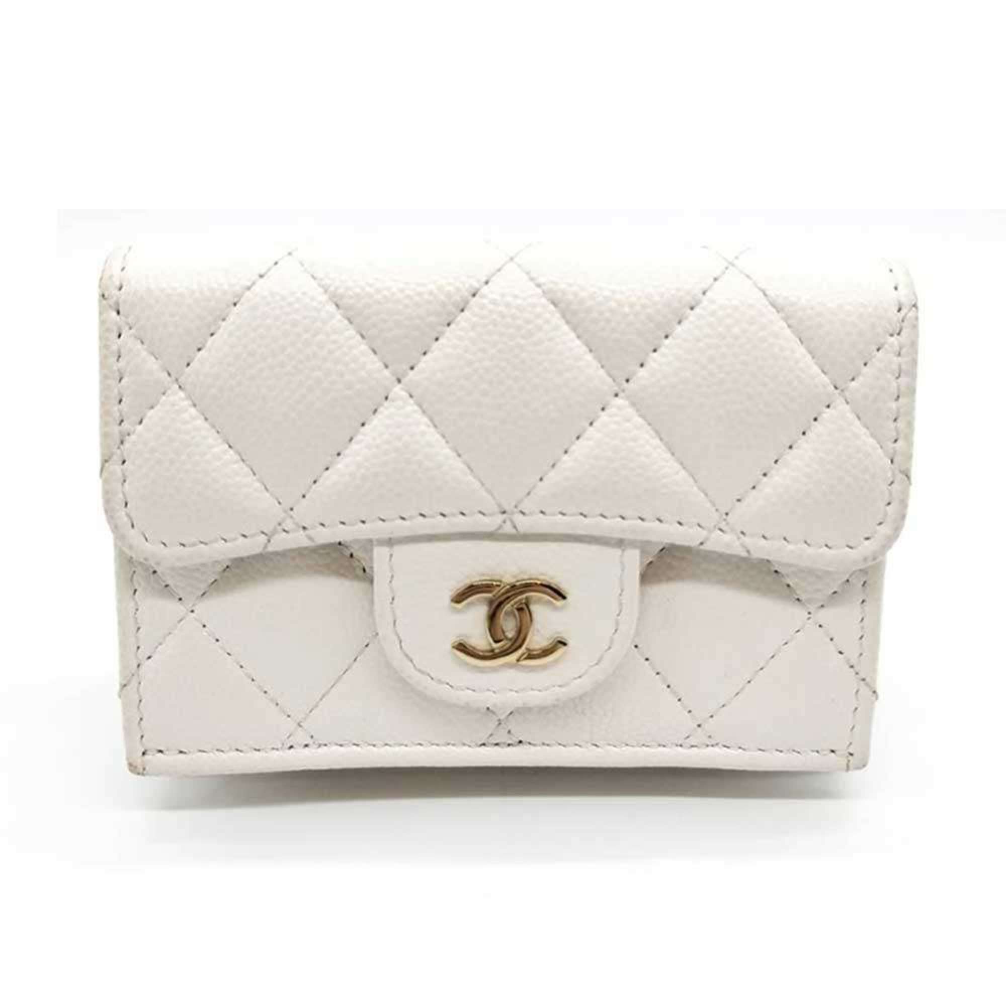 Chanel White Grained Calfskin Wallet (Tri-Fold)