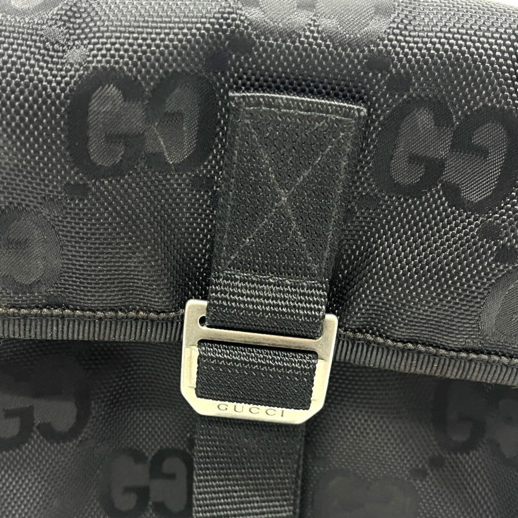 Gucci Black Nylon Leather Handbag Shoulder Bag (Pre-Owned)