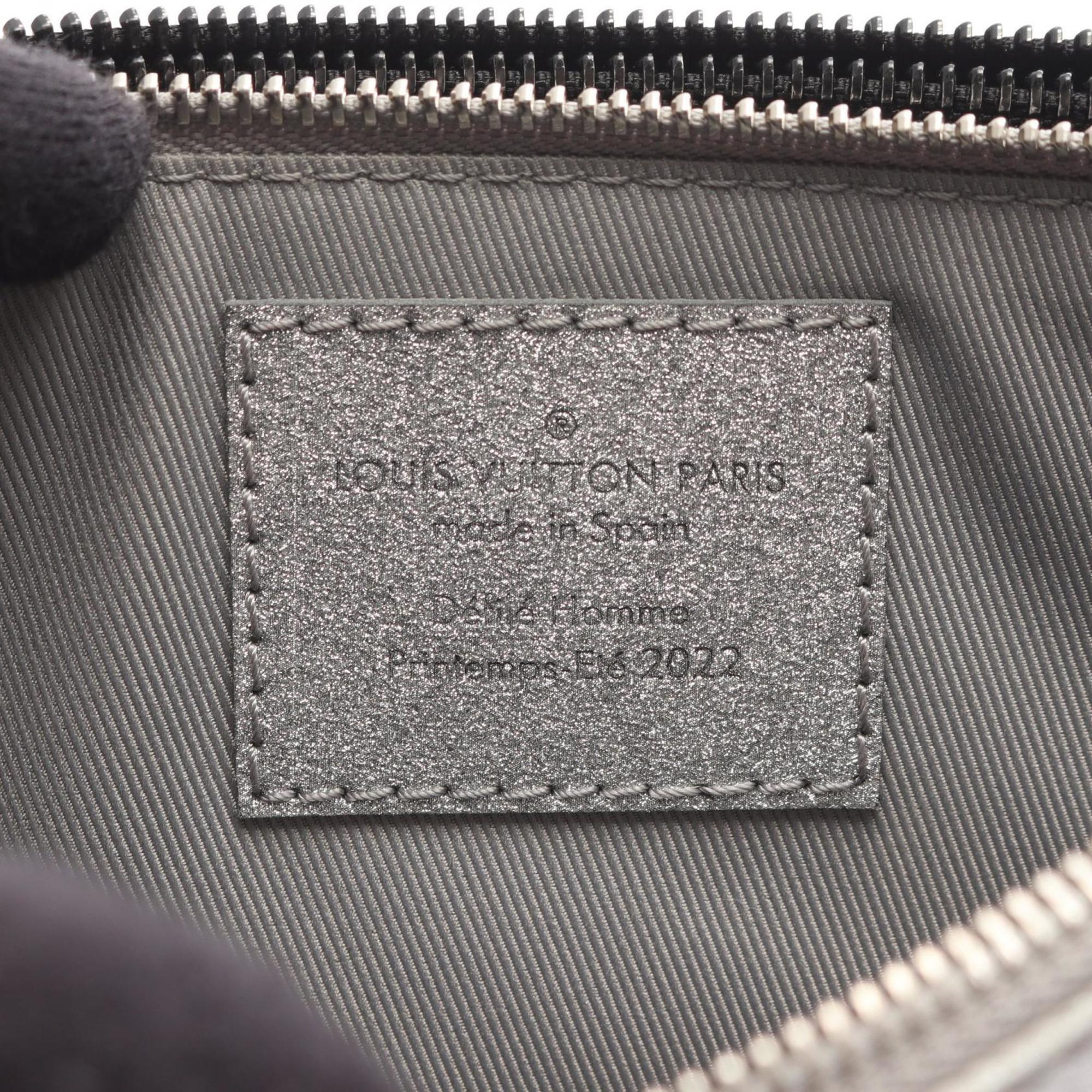 Louis Vuitton Black Silver Leather Shoulder Bag