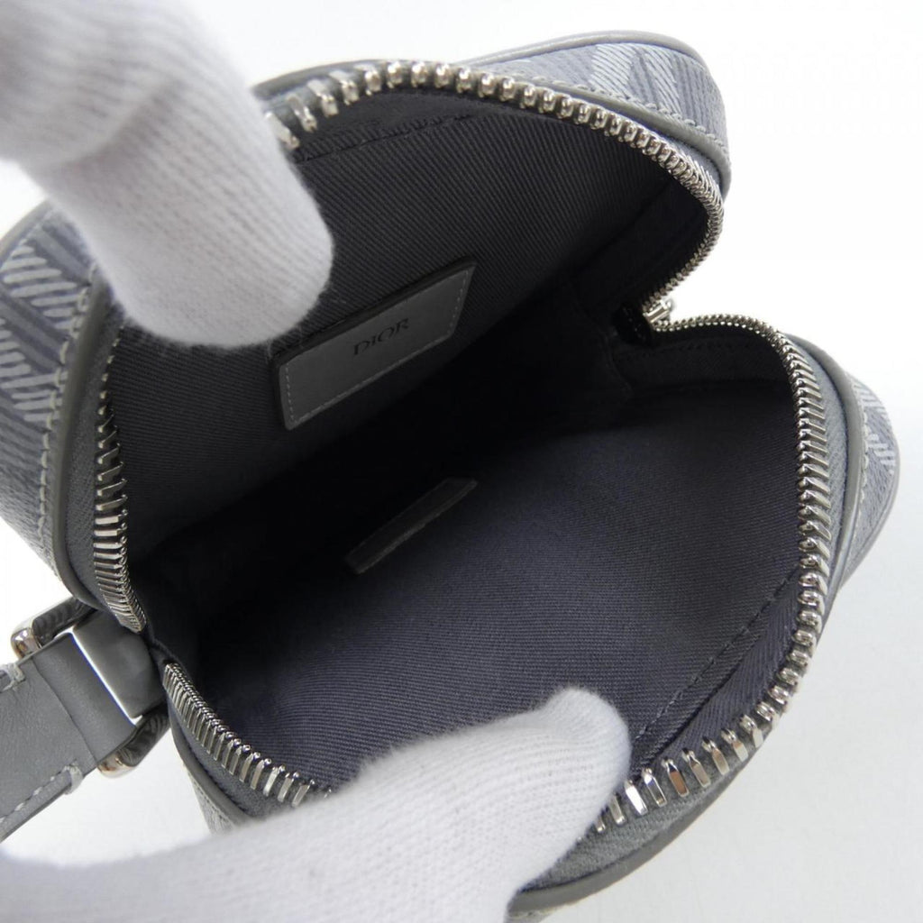 Christian Dior Gray Handbag (Pre-Owned)