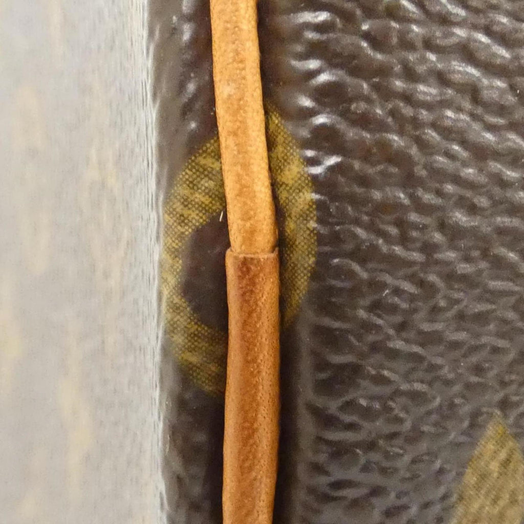 Louis Vuitton Marron Coated Canvas Handbag