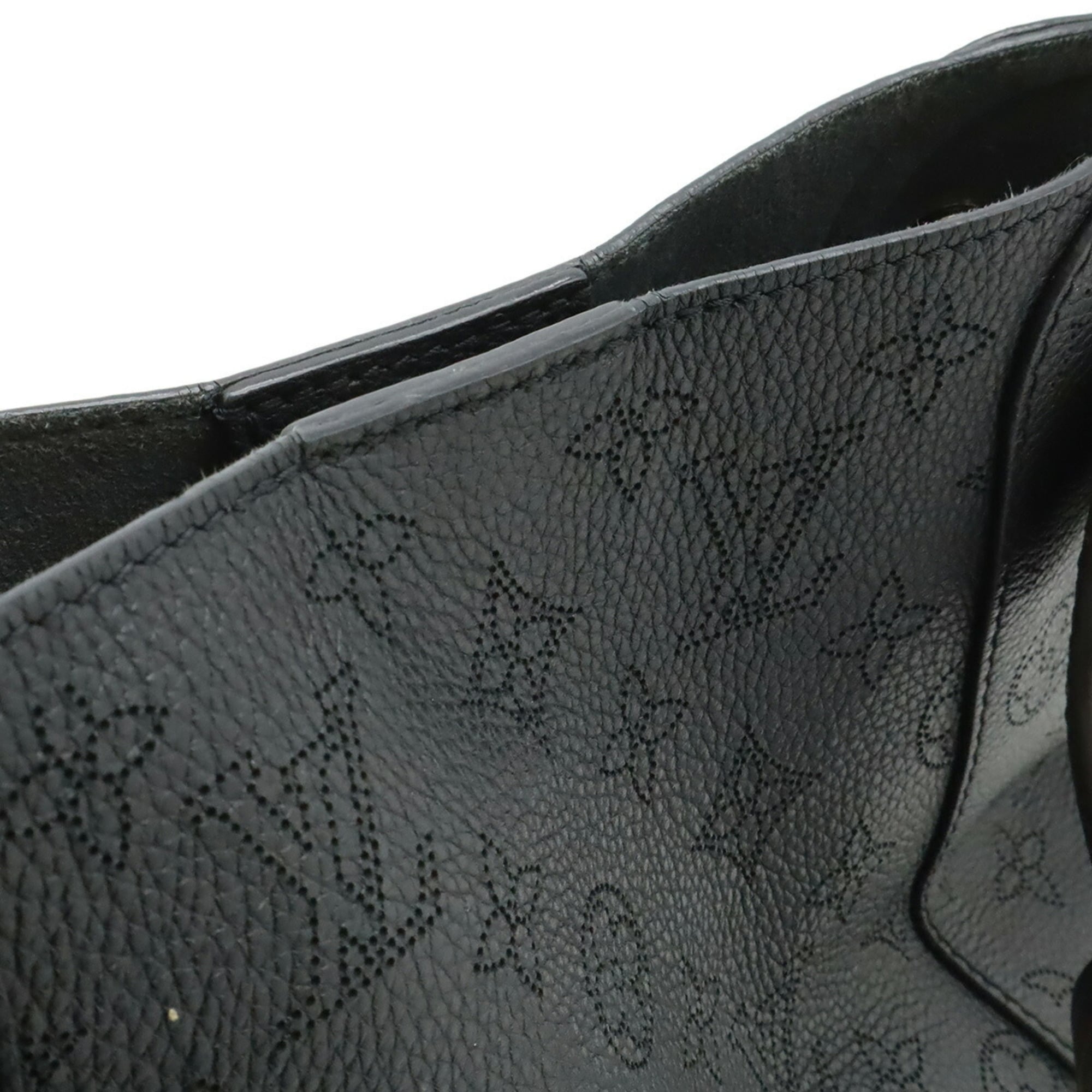 Louis Vuitton Black Noir Mahina Leather Handbag Pouch Shoulder Bag