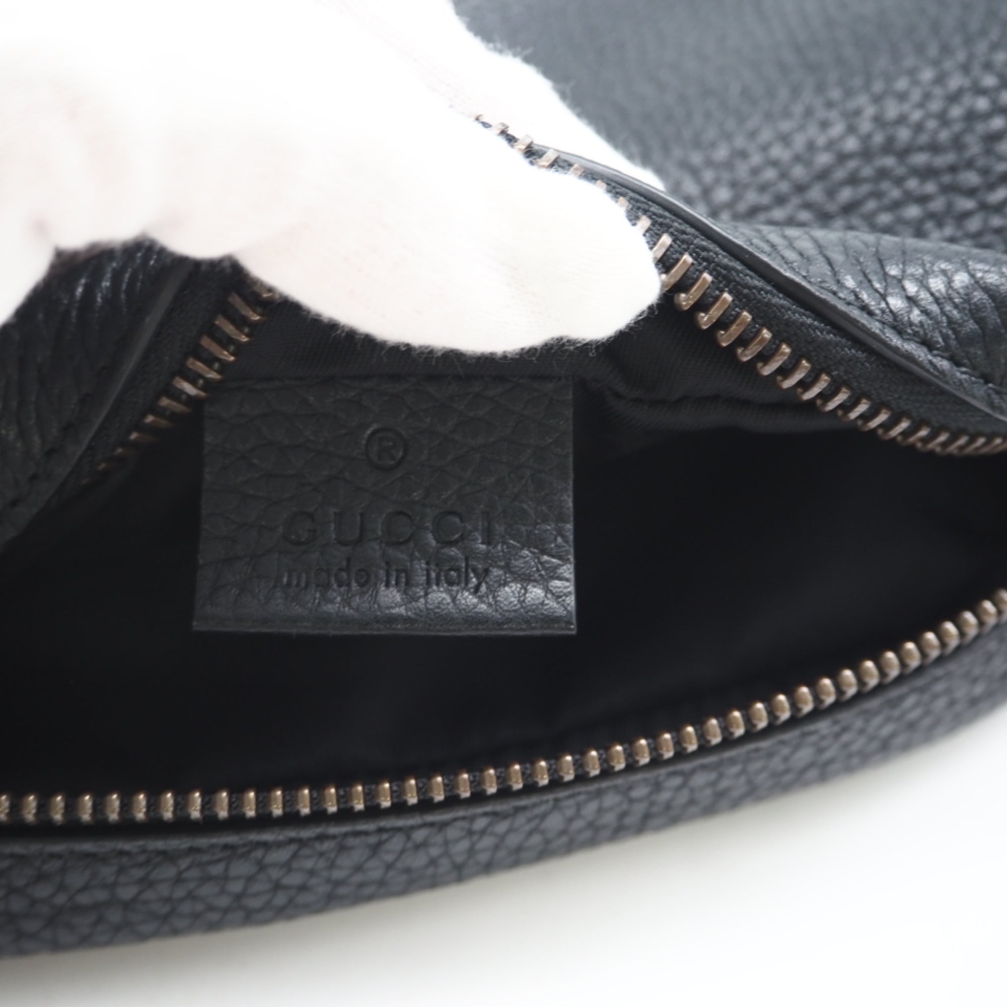 Gucci Black Leather Shoulder Bag (Pre-Owned)
