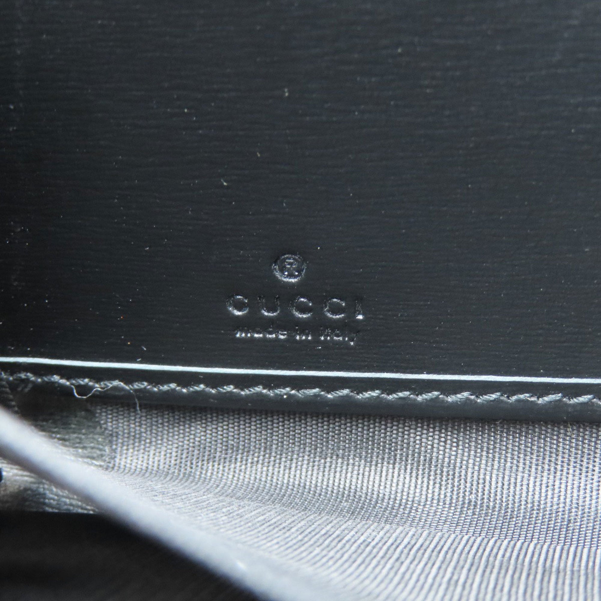 Gucci Black Leather Long Wallet (Bi-Fold) (Pre-Owned)