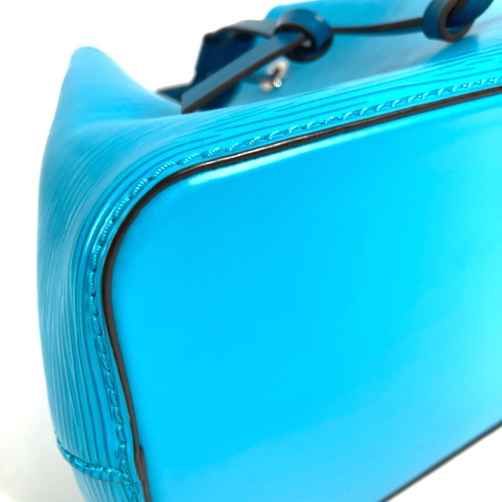 Louis Vuitton Blue Turquoise Epi Leather Handbag Shoulder Bag
