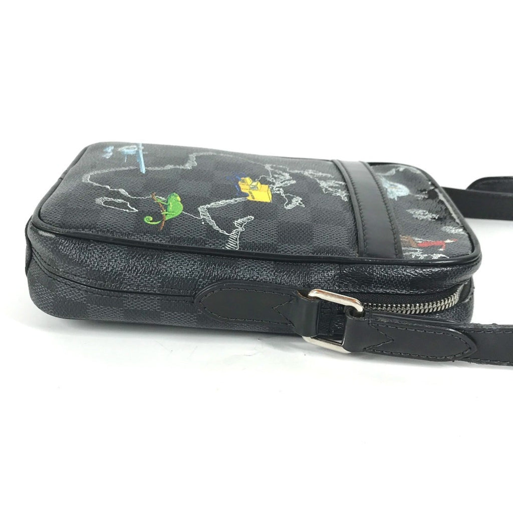 Louis Vuitton Black Damier Graphite Pochette Shoulder Bag