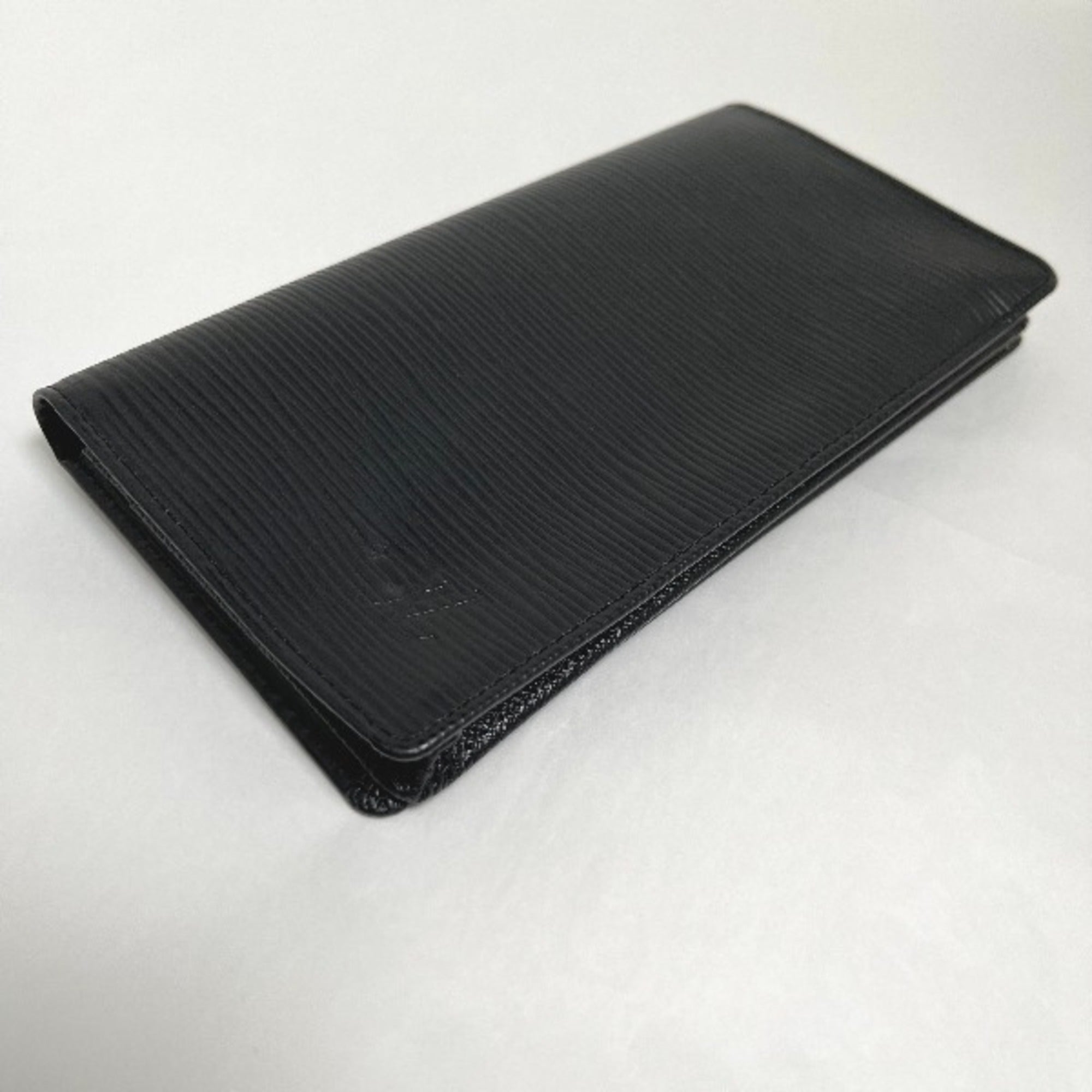 Louis Vuitton Epi Noir Epi Leather Long Wallet