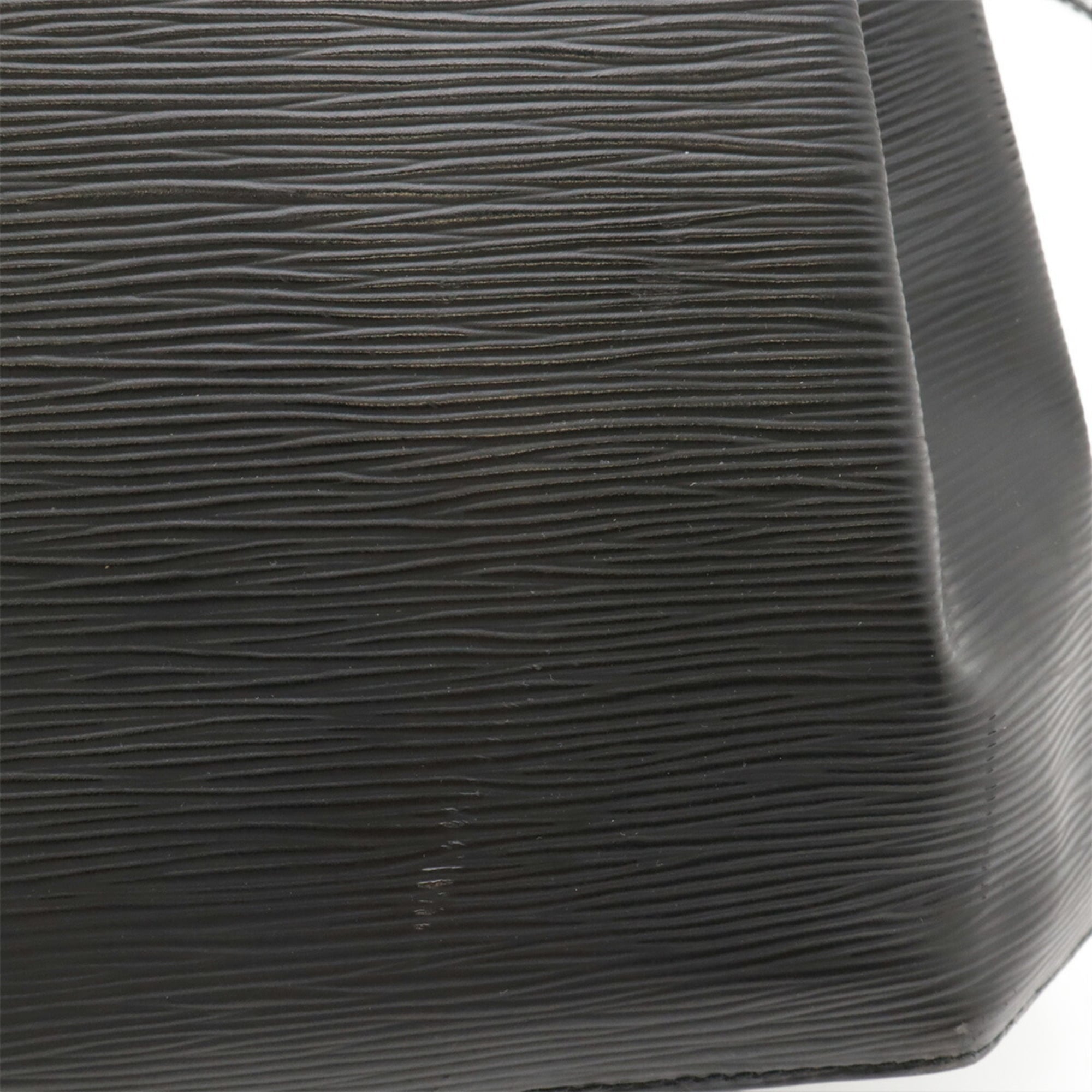 Louis Vuitton Noir Epi Leather Pouch Shoulder Bag