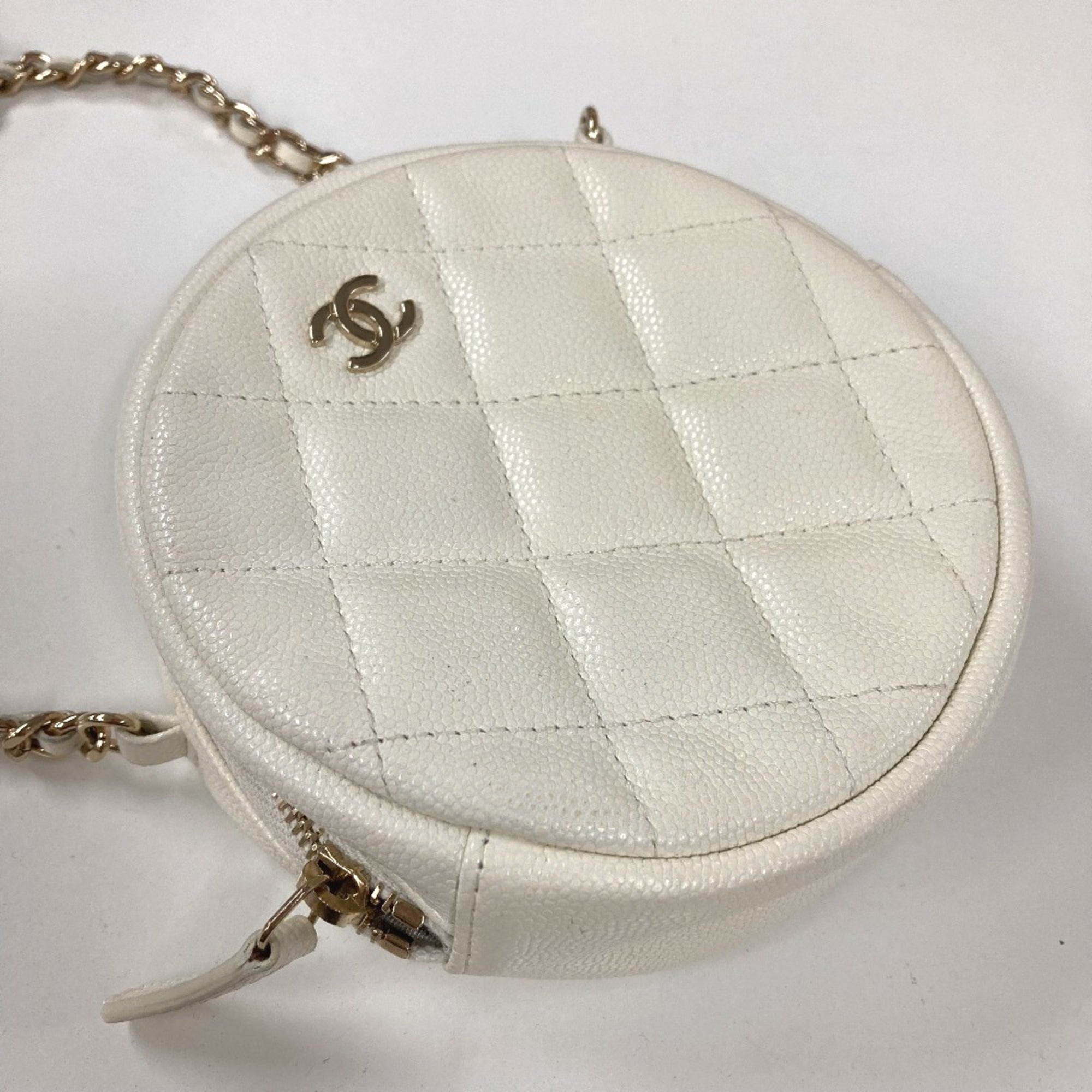 Chanel White Leather Shoulder Bag