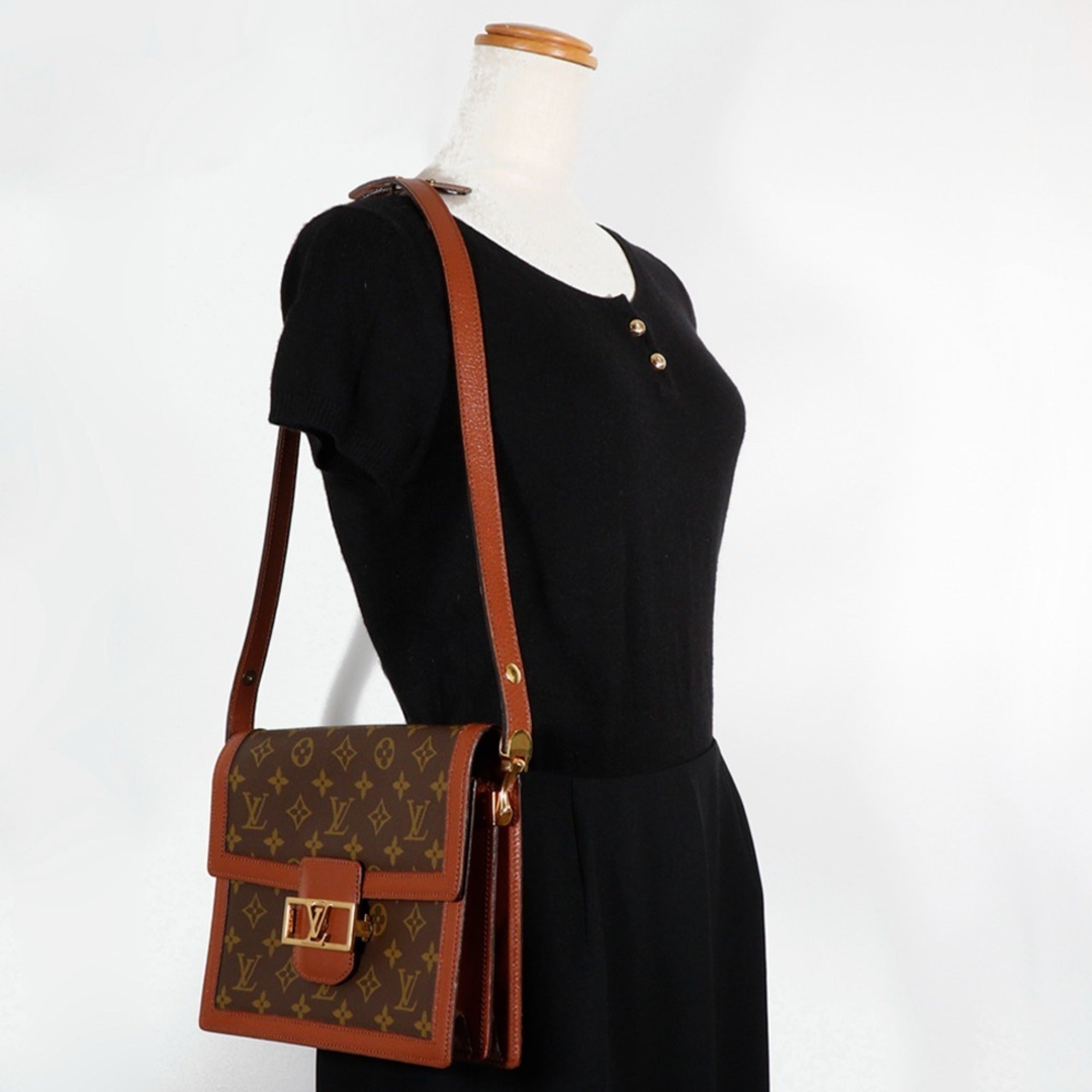 Louis Vuitton Brown Monogram Monogram Shoulder Bag