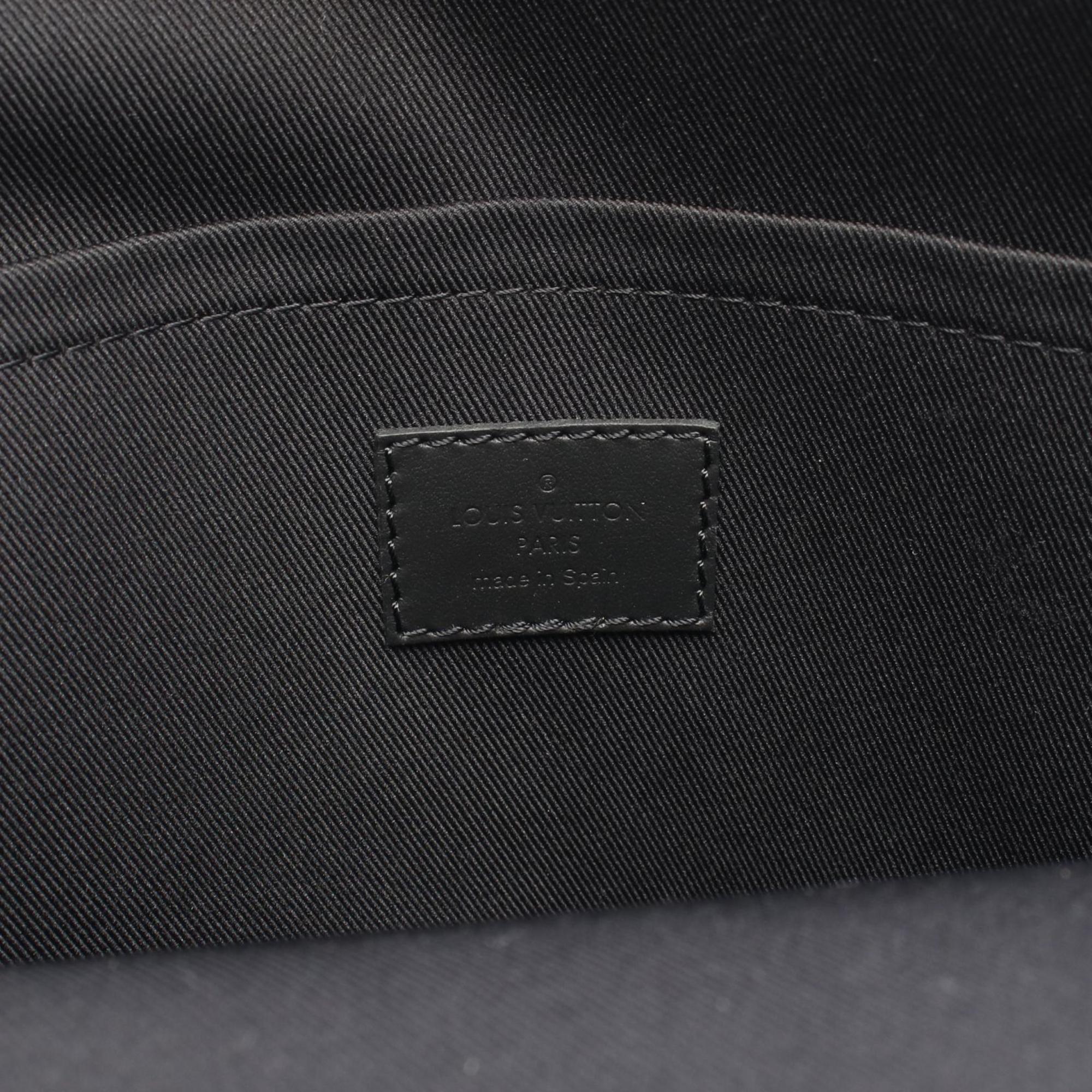 Louis Vuitton Black Leather Fanny Pack